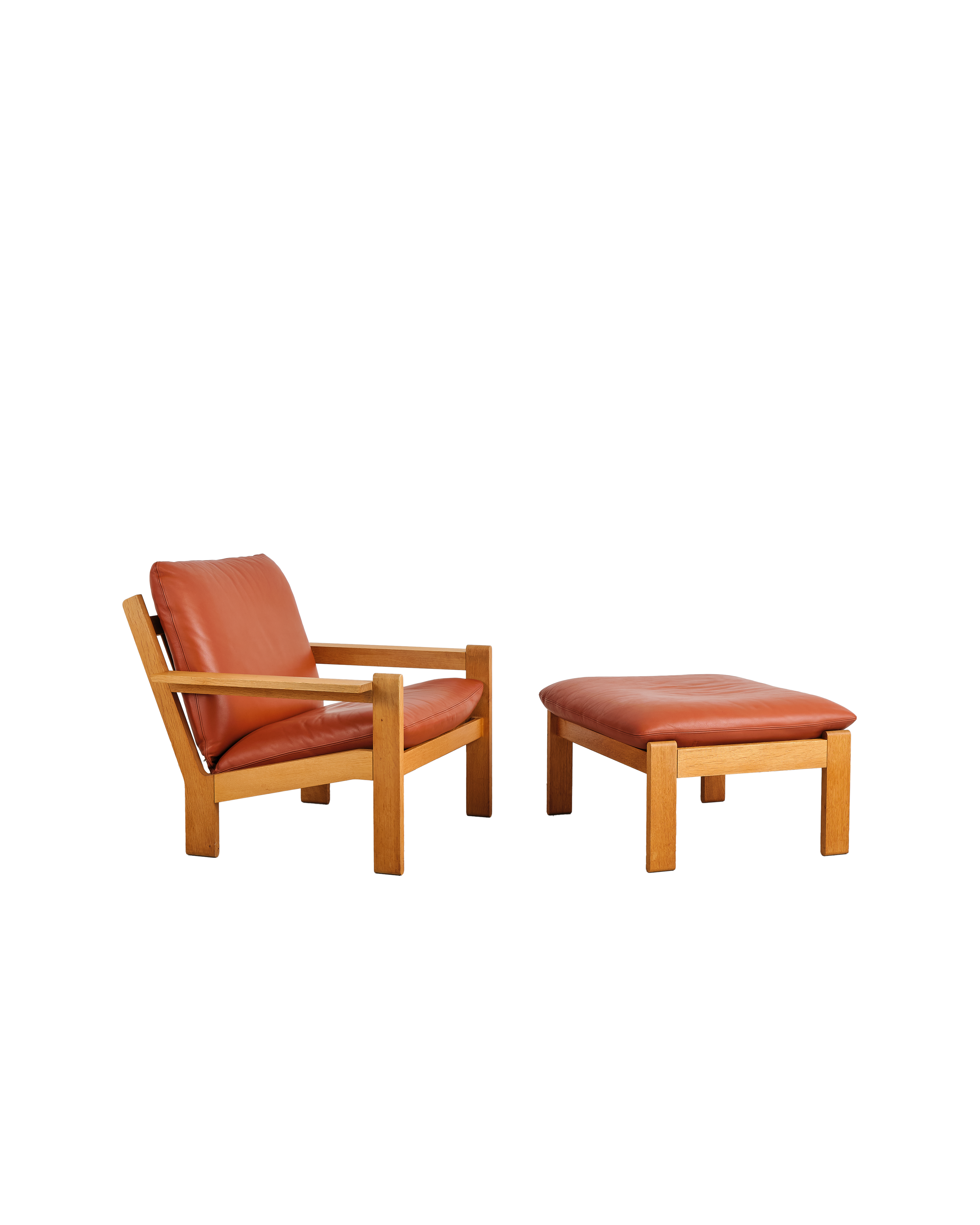 Tage-Poulsen-lounge-chair-ottoman-mid-century-modern-furniture-mucmodern-1.png