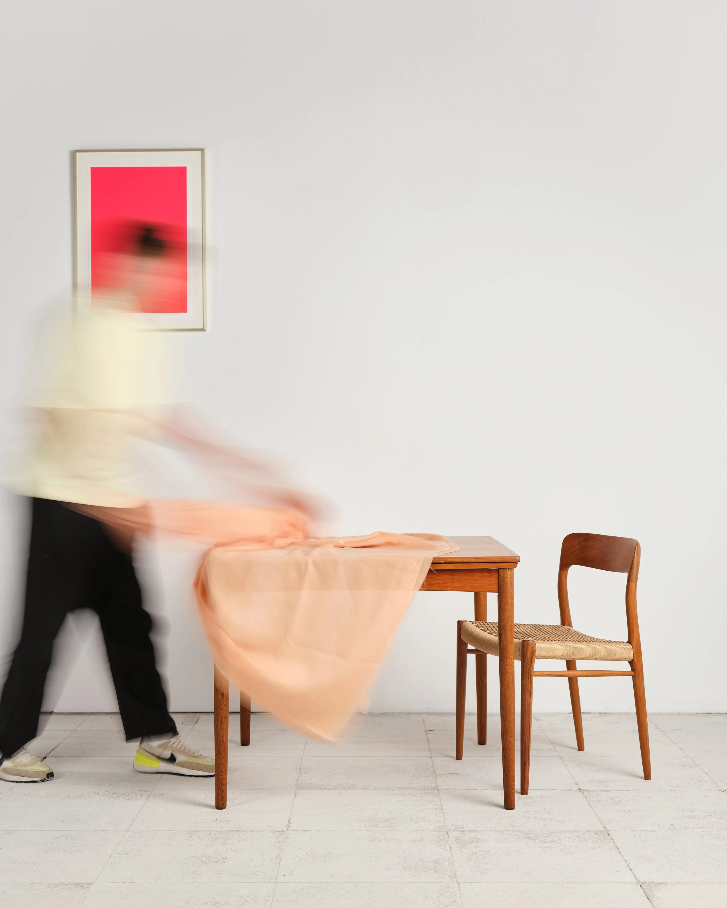 Tisch-table-poul-hundevad-mid-century-modern-furniture-mucmodern-6.jpg