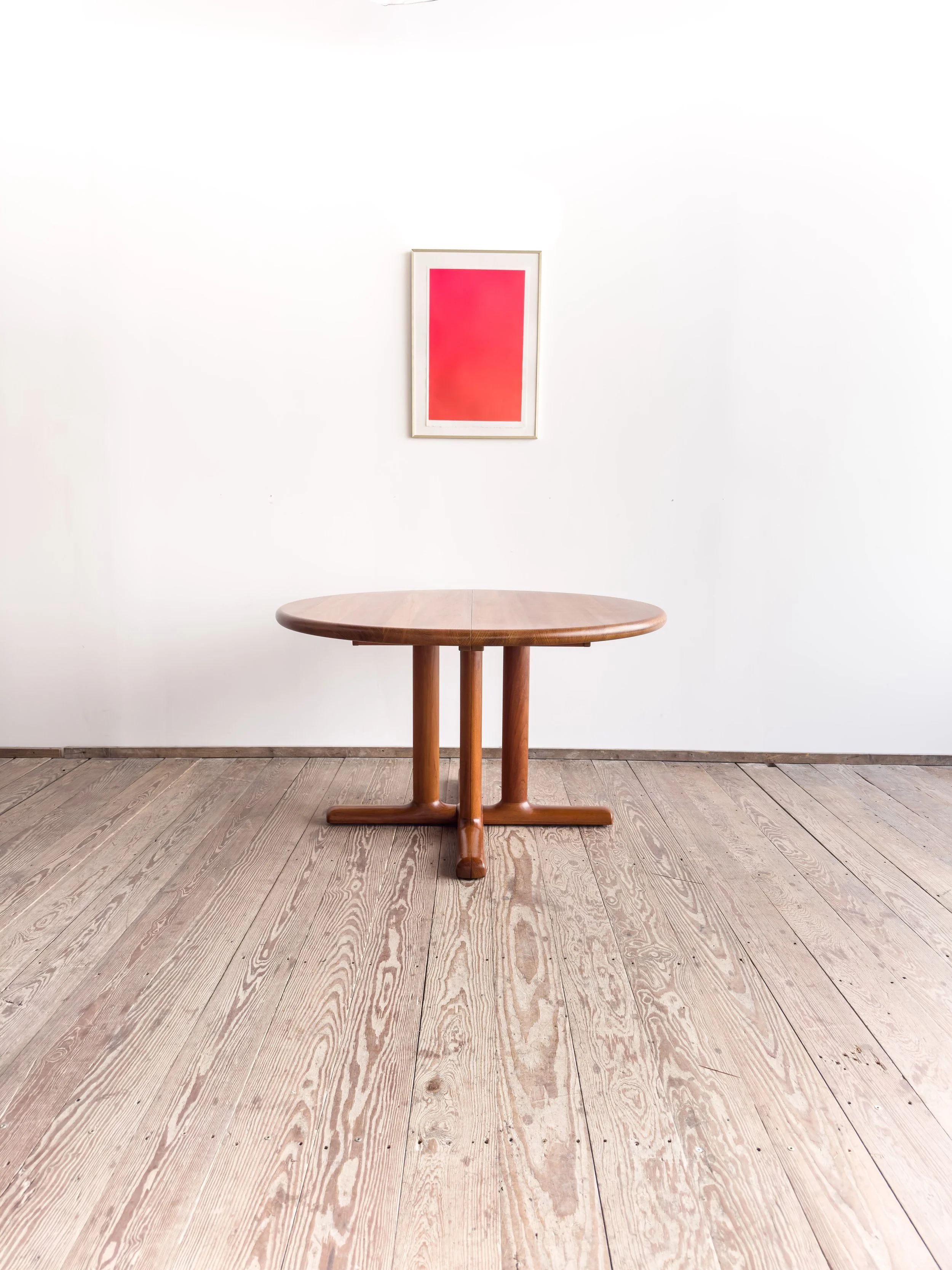 dyrlund-esstisch-rund-ausziehbar-teak-mid-century-modern-furniture-mucmodern-4.jpg