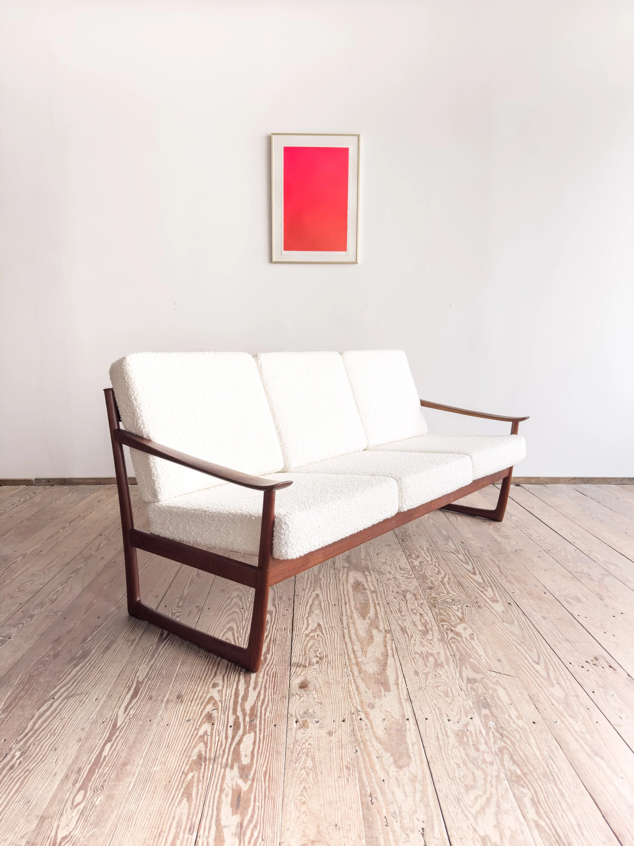 sofa-peter-hvidt-fd130-teak-mid-century-modern-furniture-mucmodern-5.jpg