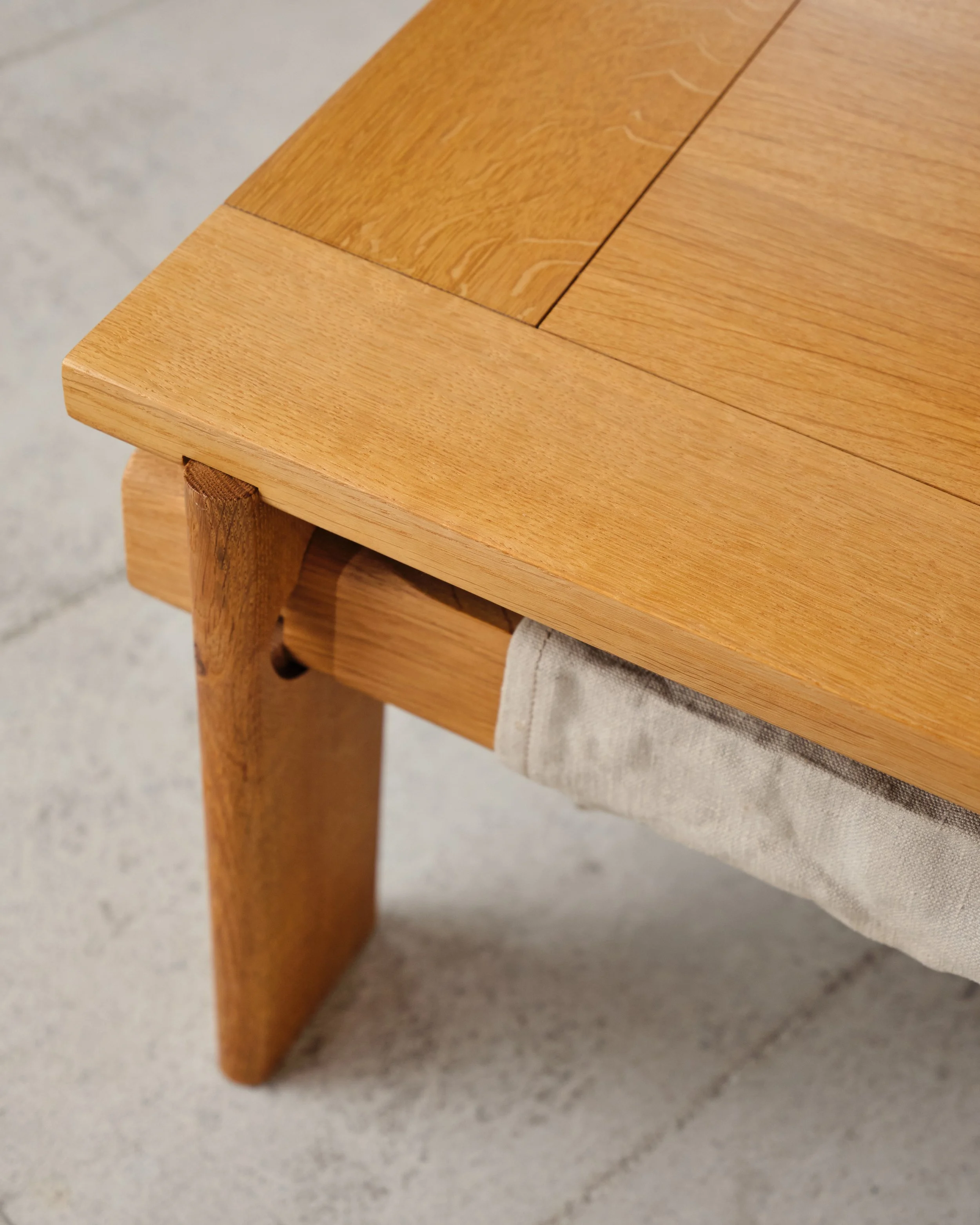 Tage-Poulsen-coffee-table-sofa-tisch-mid-century-modern-furniture-mucmodern-16.jpg