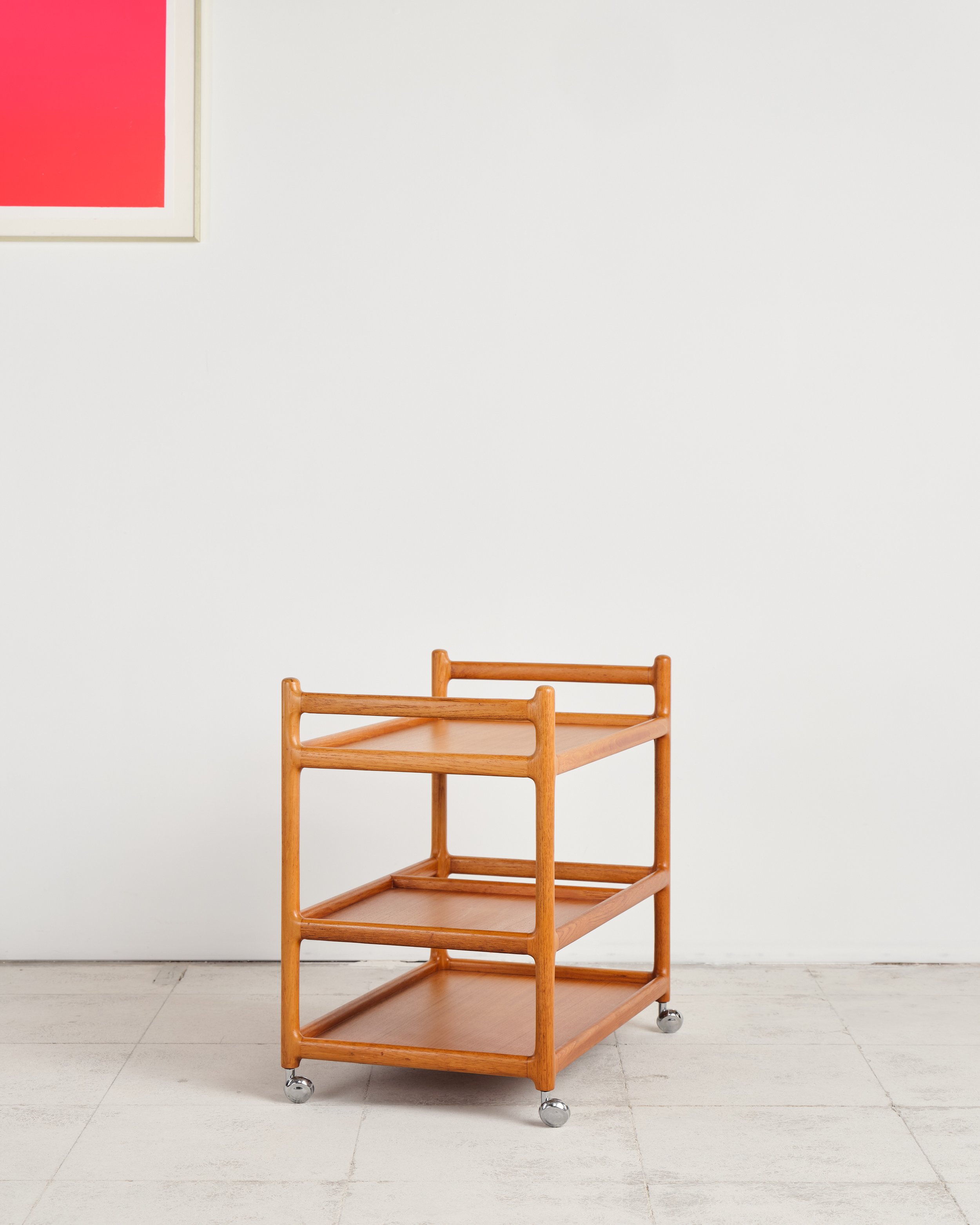 bar-cart-trolley-Johannes-andersen-silkeborg-mid-century-modern-furniture-mucmodern-4.jpg