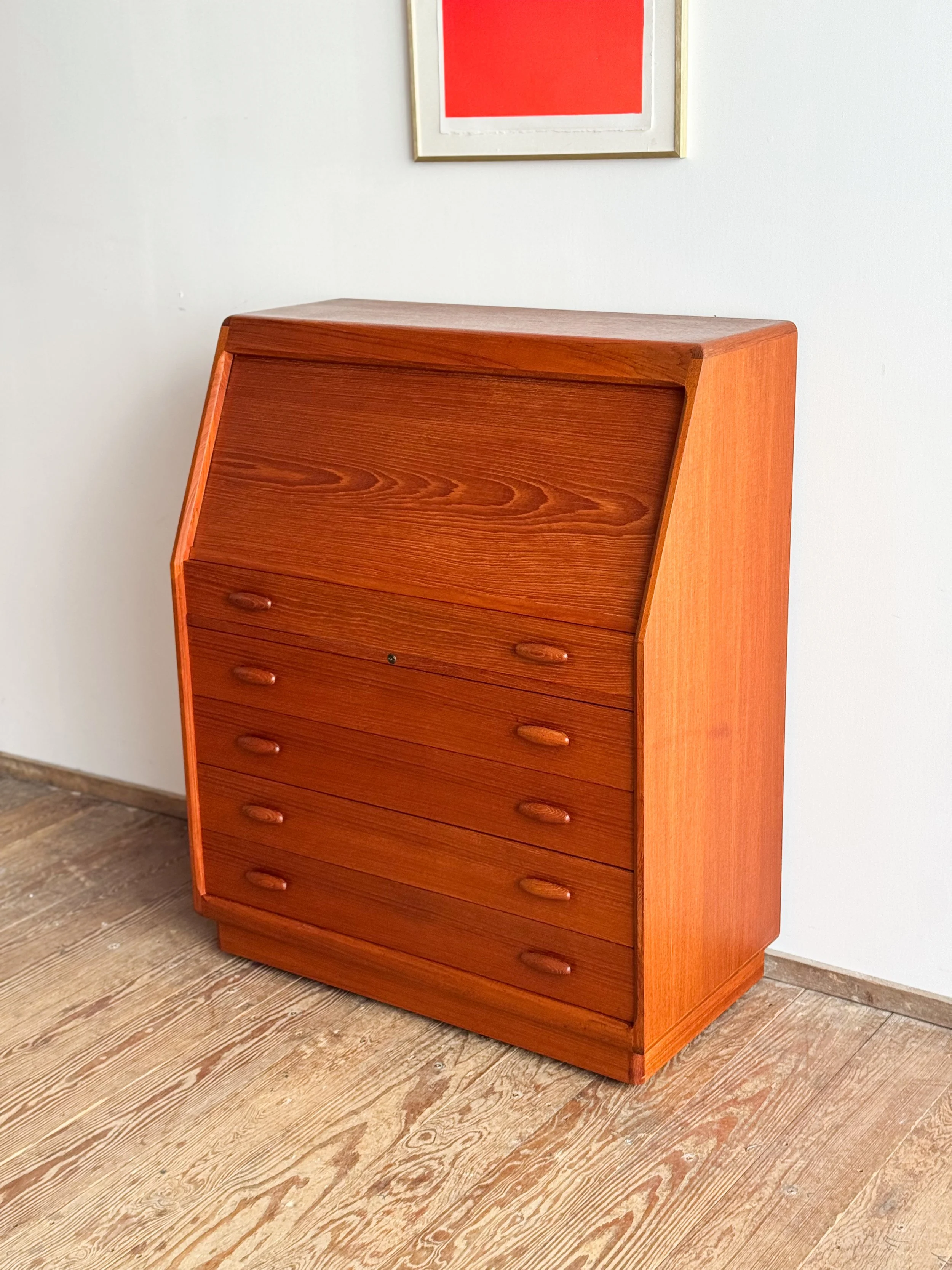 dyrlund-sekretär-secretary-desk-teak-mid-century-modern-furniture-mucmodern-8.jpg
