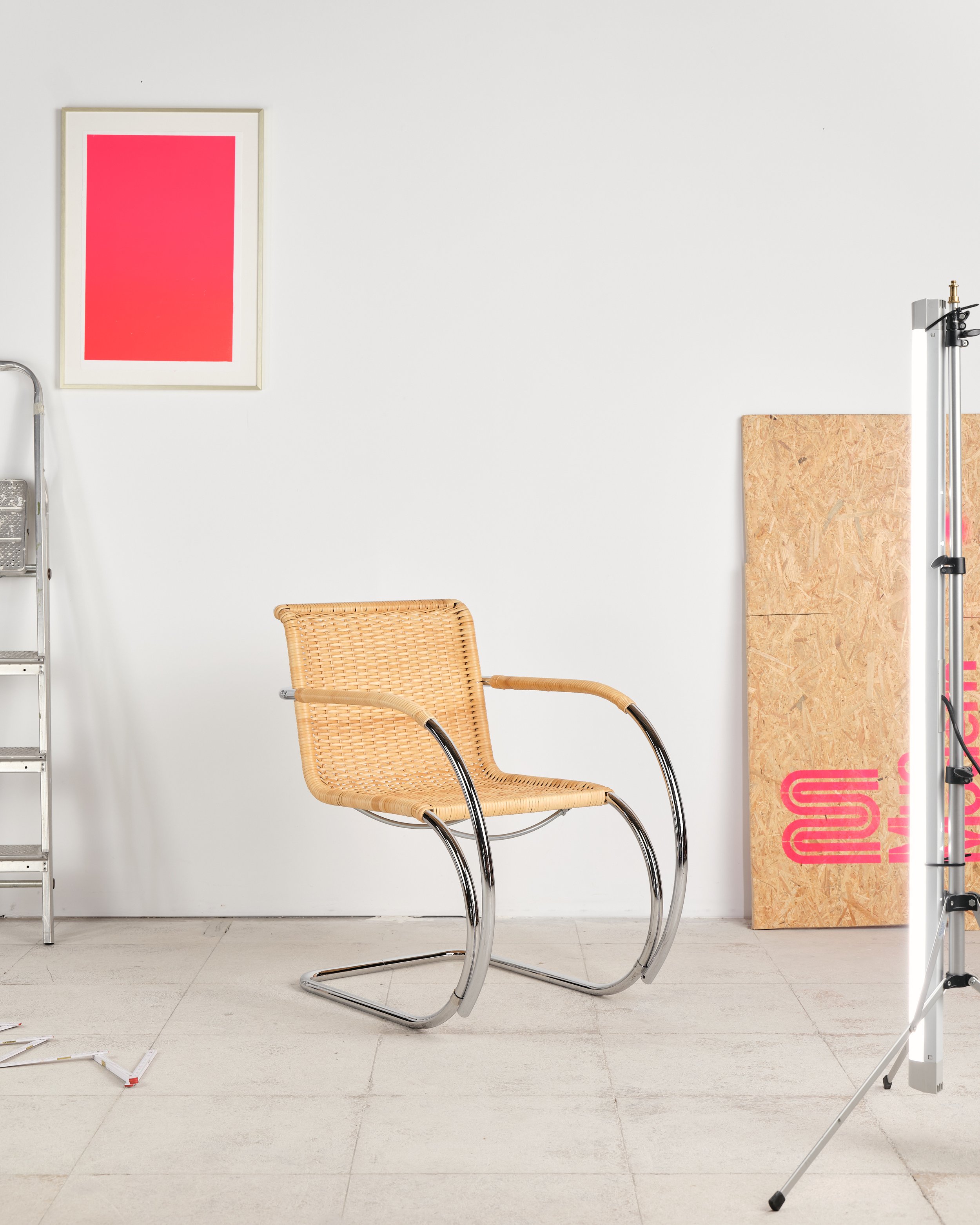 mies-van-der-rohe-MR20-S533RF-thonet-mid-century-modern-furniture-mucmodern-14.jpg