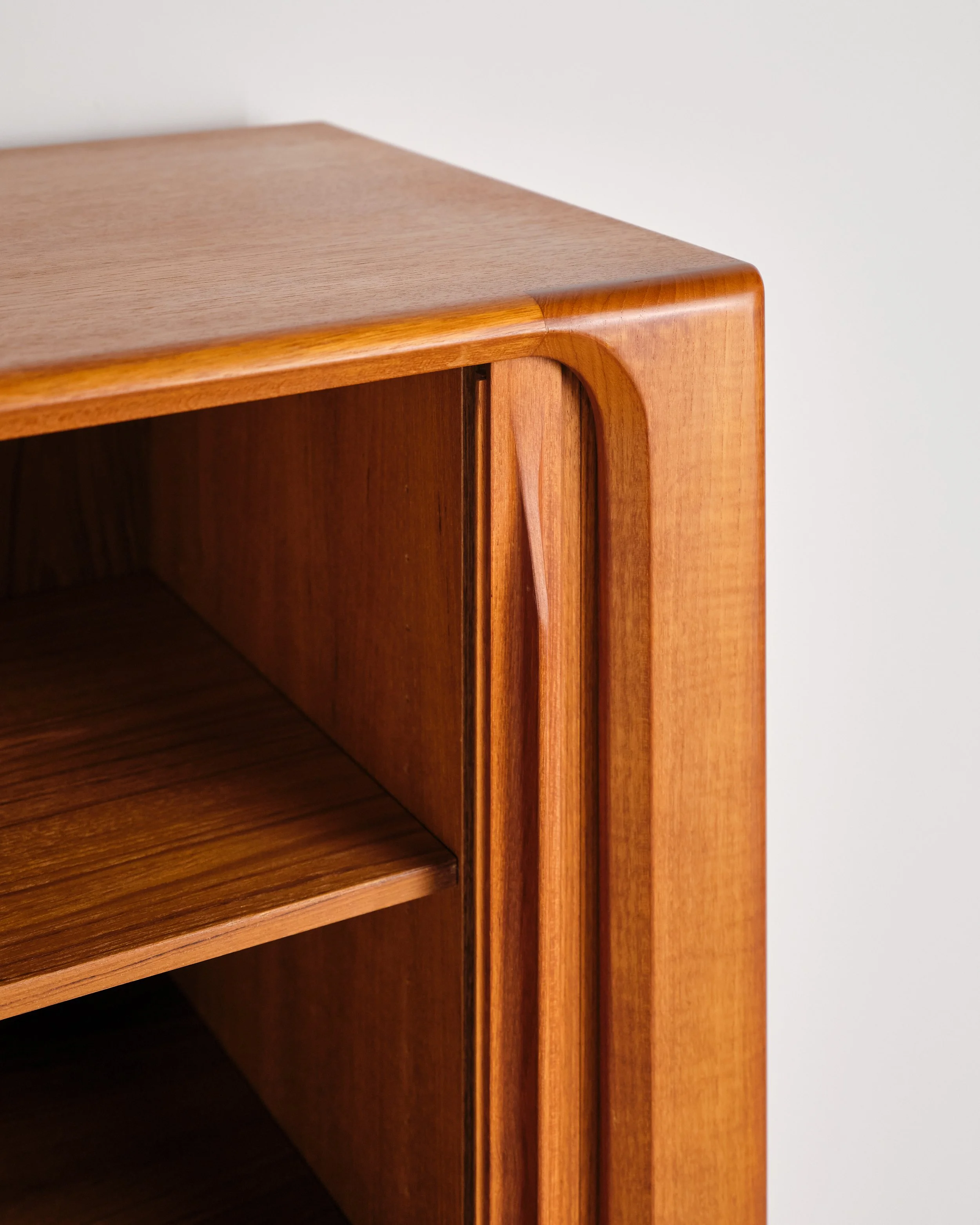 bernhard-pedersen-highboard-bps-mid-century-modern-furniture-mucmodern-28.jpg