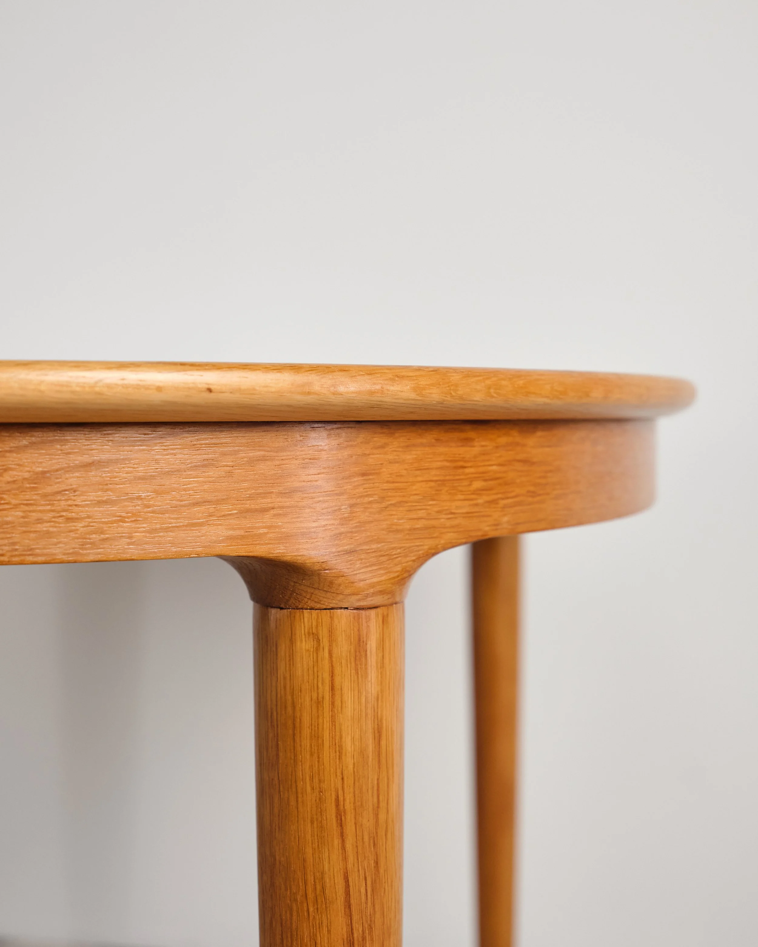 eiche-esstisch-tisch-oak-dining-table-teak-skovmand-andersen-mid-century-modern-furniture-mucmodern-15.jpg