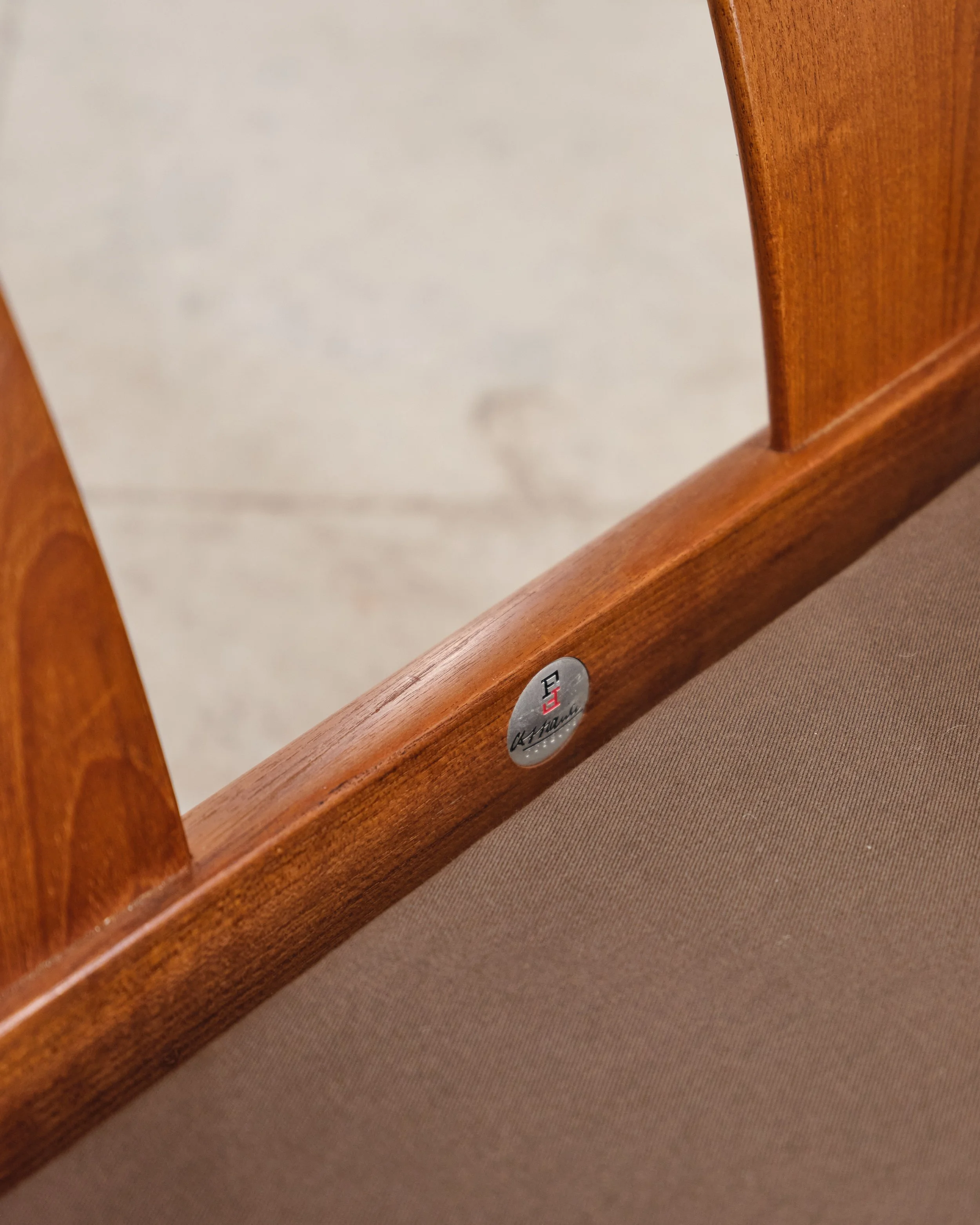 sofa-grete-jalk-teak-france-son-mid-century-modern-furniture-mucmodern-24.jpg