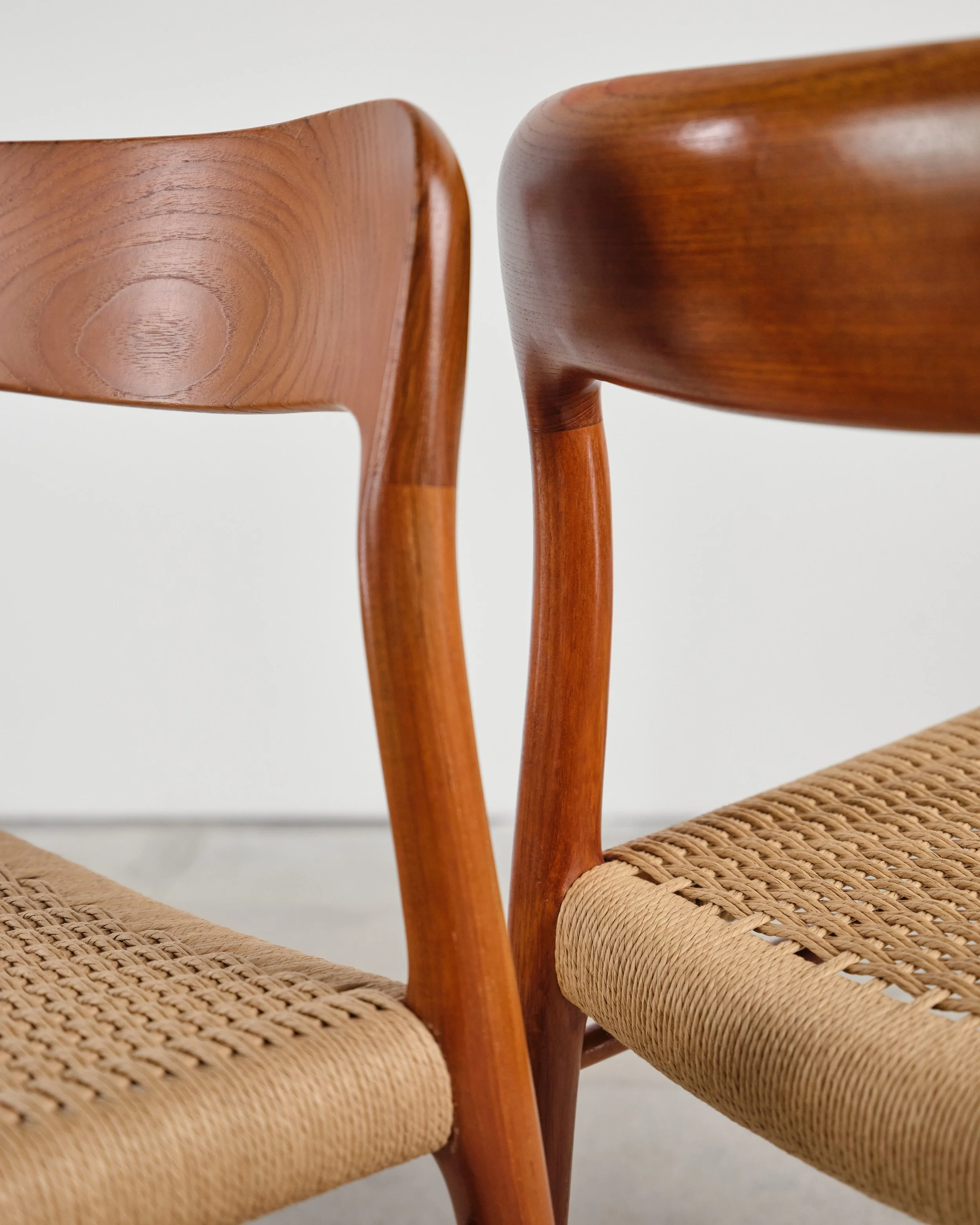 niels-moller-75-teak-chair-stuhl-set-mid-century-modern-furniture-mucmodern-17.jpg