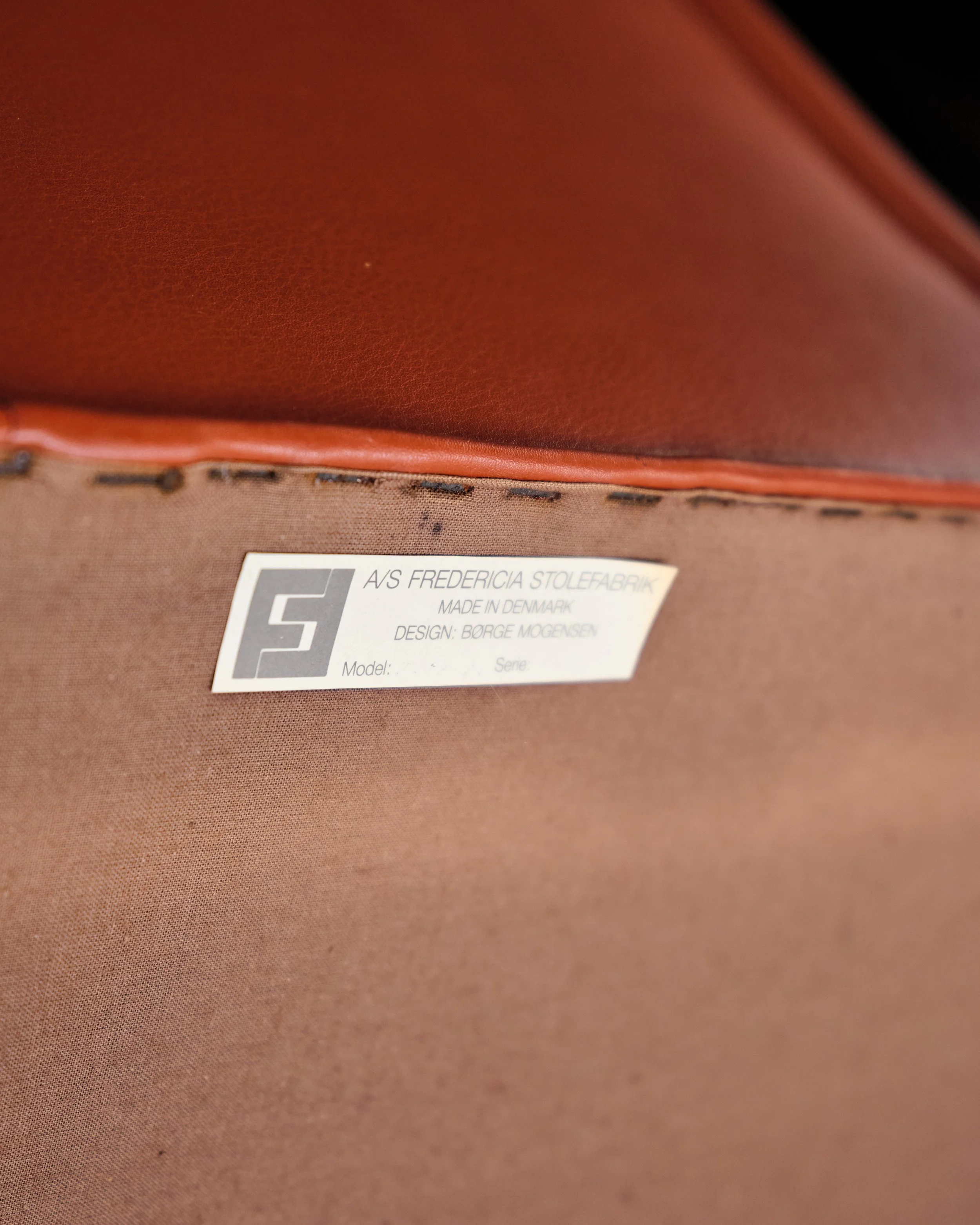 borge-mogensen-lounge-chair-sessel-ottoman-fredericia-mid-century-modern-furniture-mucmodern-23.jpg