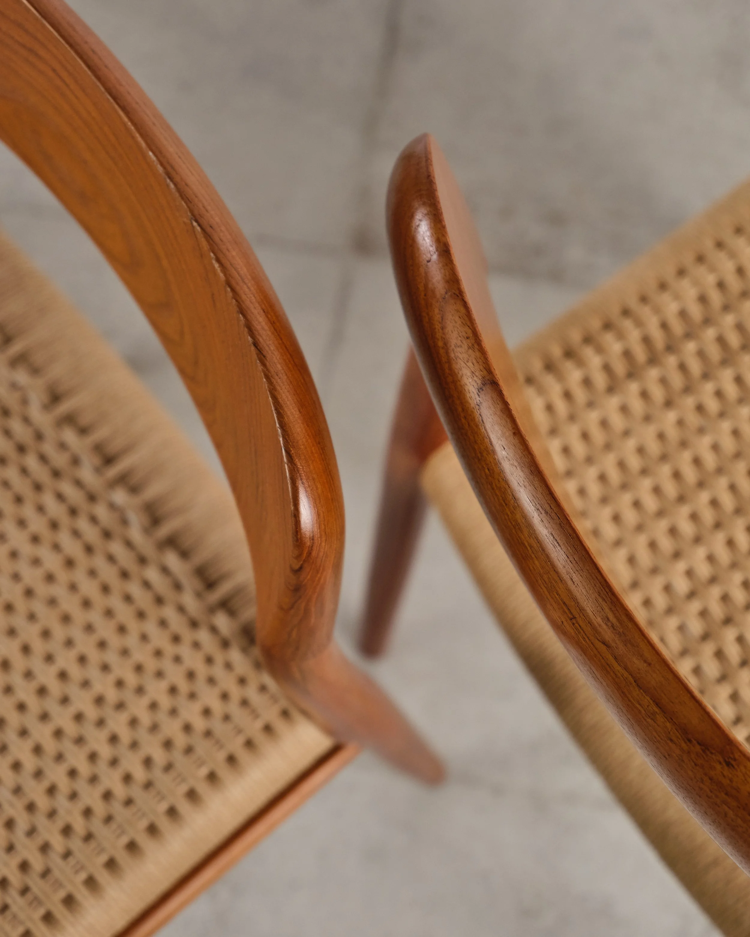 niels-moller-75-teak-chair-stuhl-set-mid-century-modern-furniture-mucmodern-19.jpg