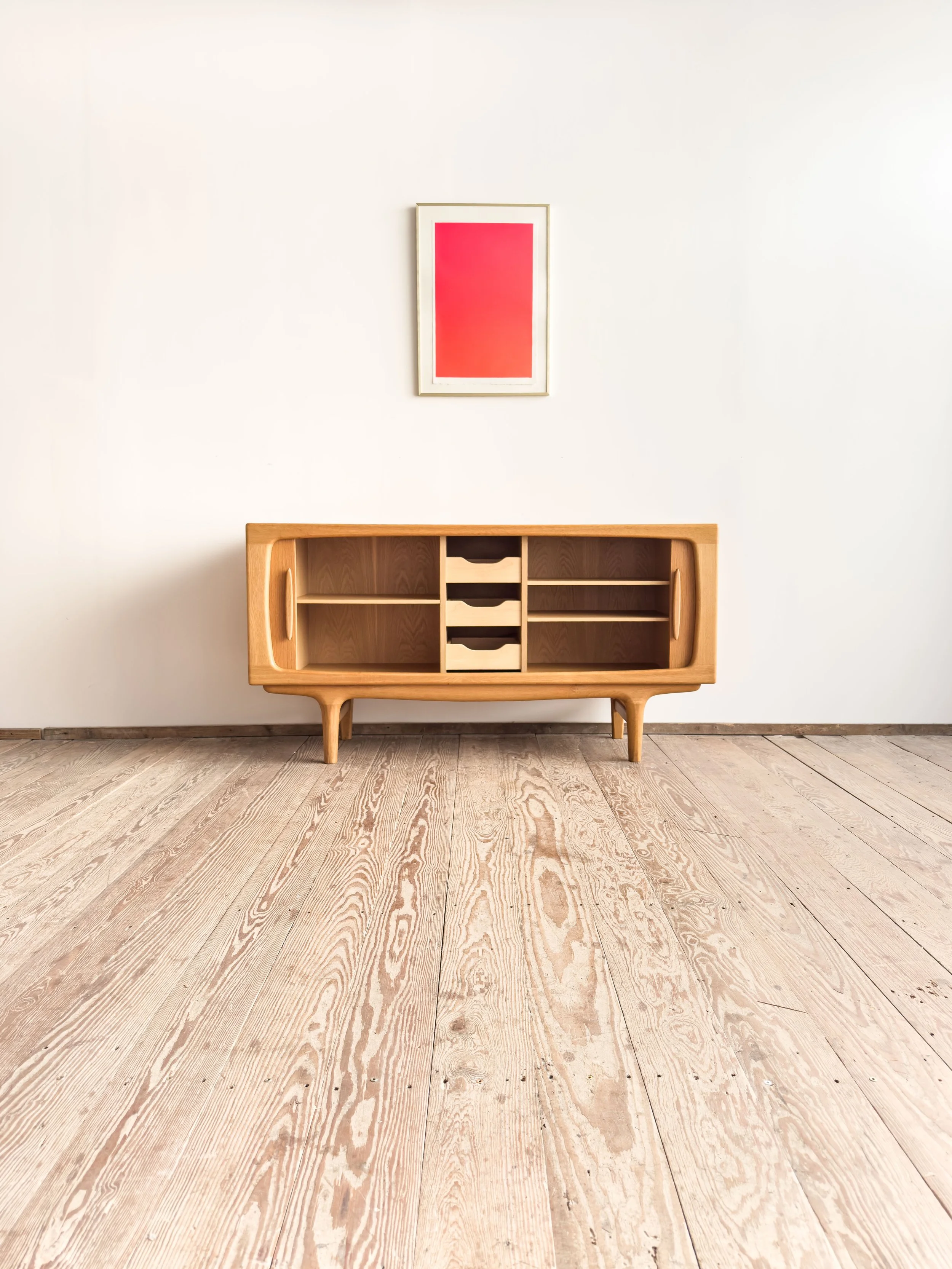 Johannes-Andersen-credenza-sideboard-silkeborg-mid-century-modern-furniture-mucmodern-4.jpg