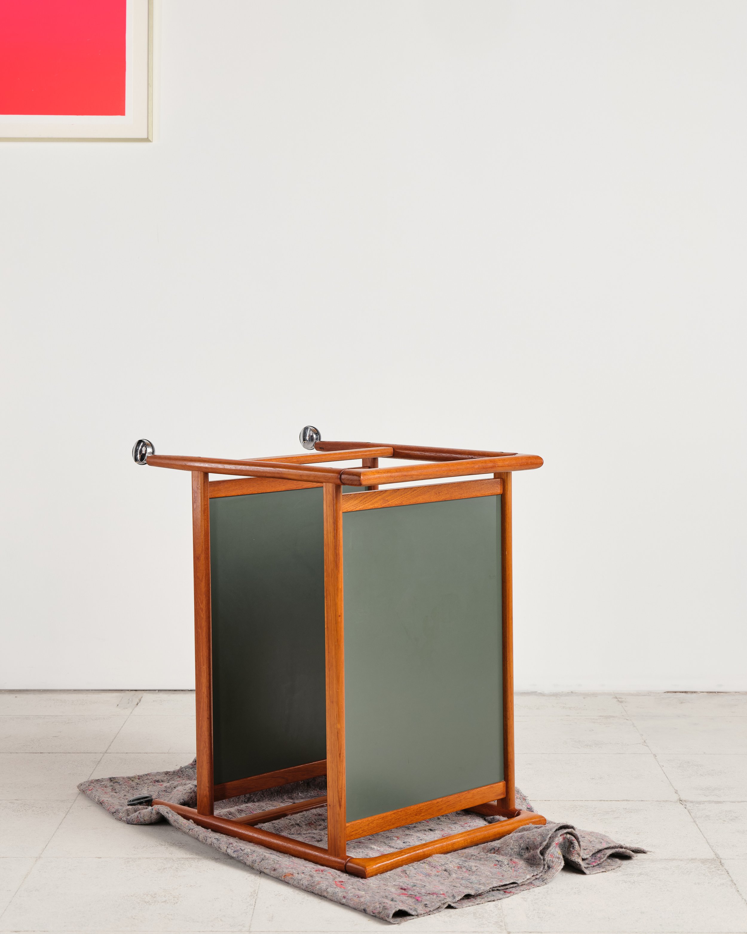 bar-cart-trolley-dyrlund-mid-century-modern-furniture-mucmodern-6.jpg