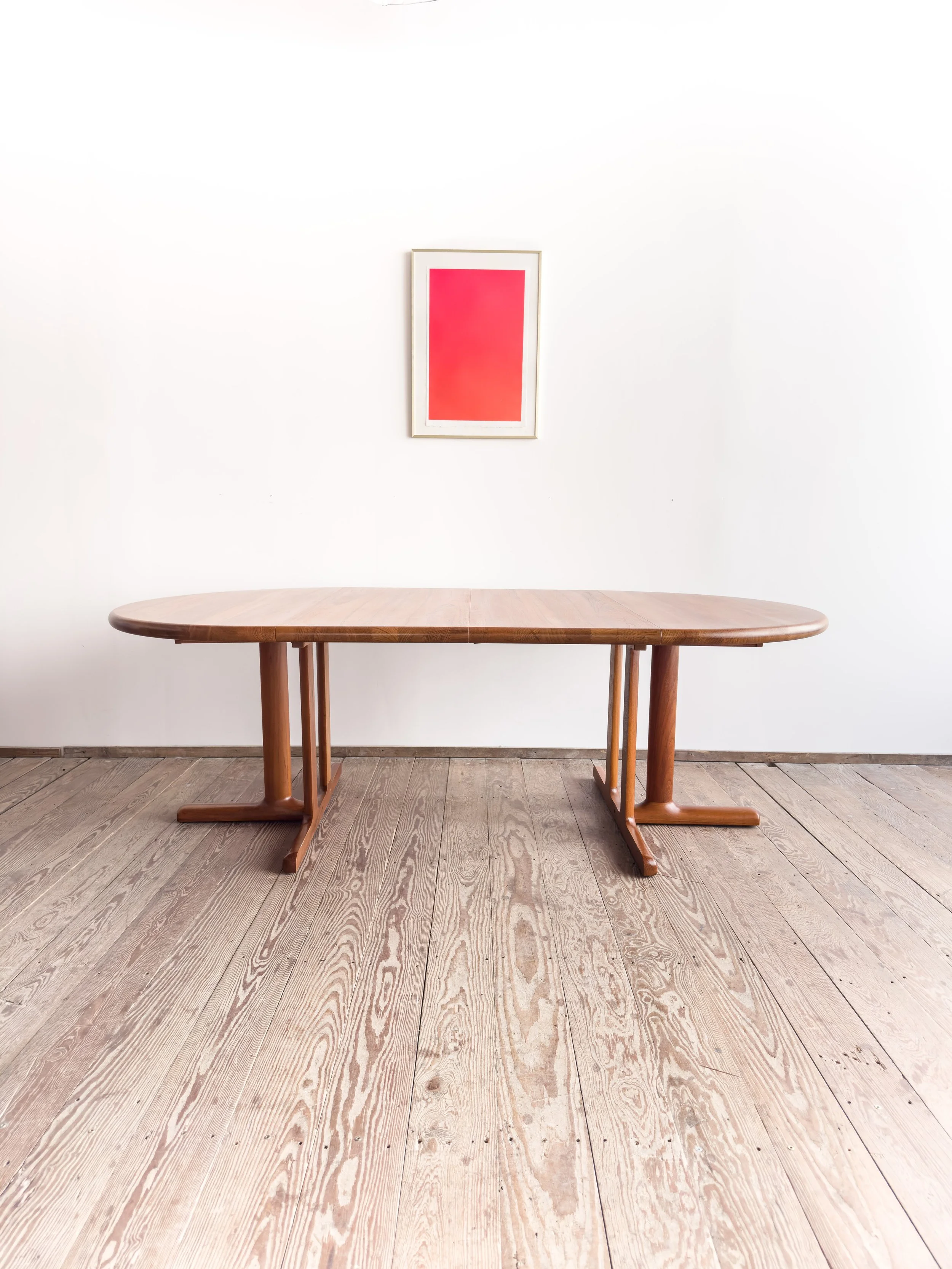 dyrlund-esstisch-rund-ausziehbar-teak-mid-century-modern-furniture-mucmodern-6.jpg