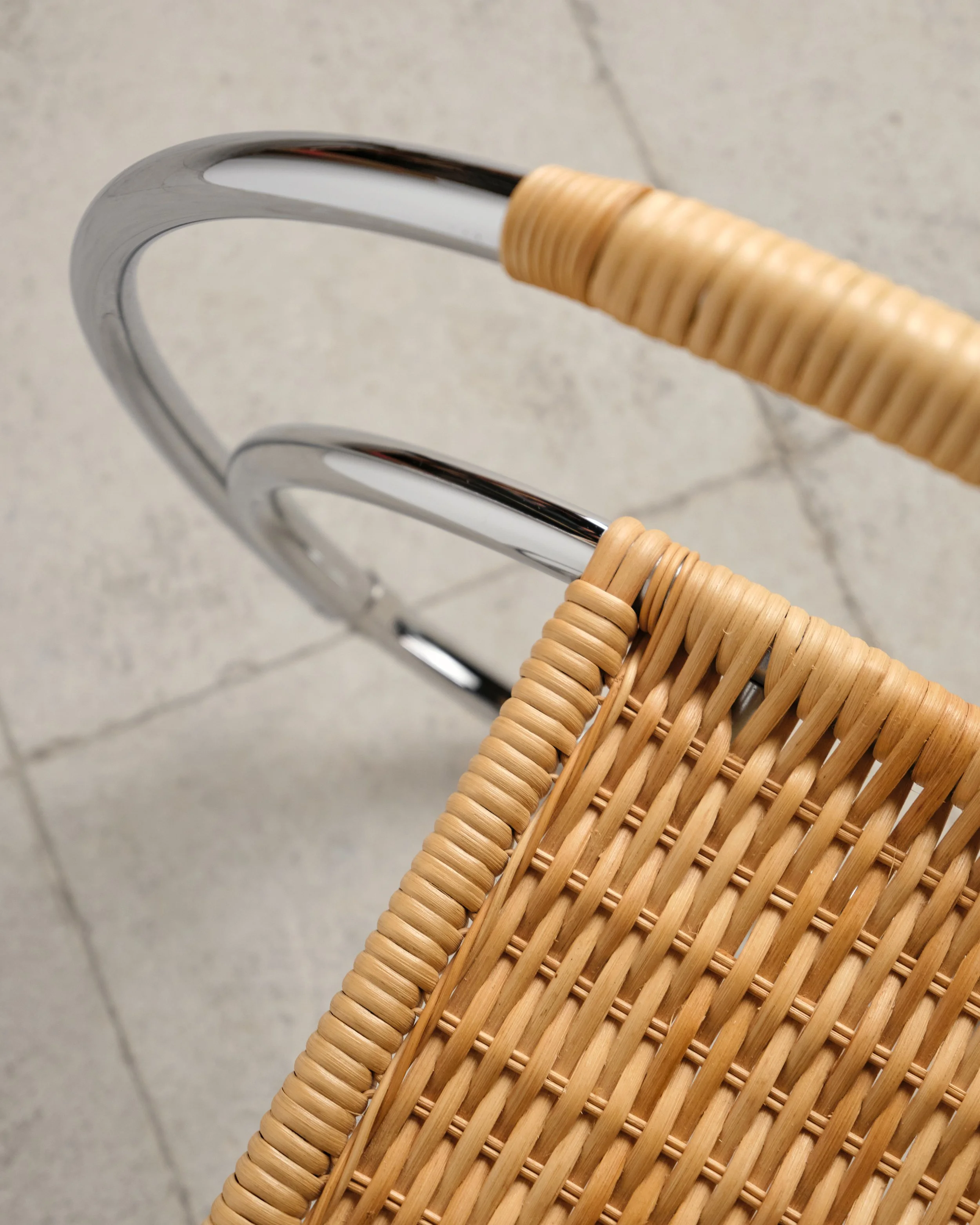mies-van-der-rohe-MR20-S533RF-thonet-mid-century-modern-furniture-mucmodern-30.jpg