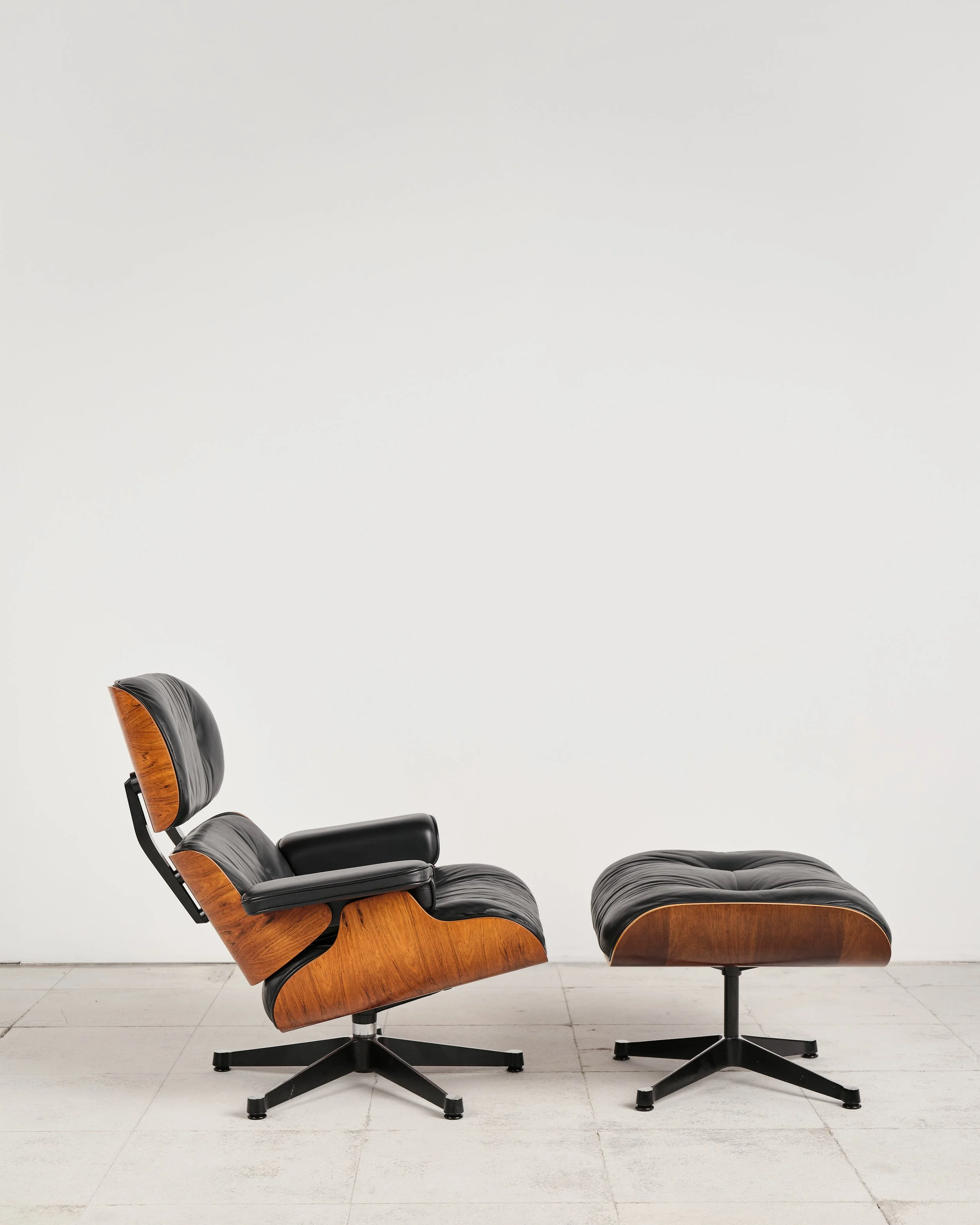 eames-lounge-chair-rosewood-palisander-vitra-herman-miller-mid-century-modern-furniture-mucmodern-8.jpg
