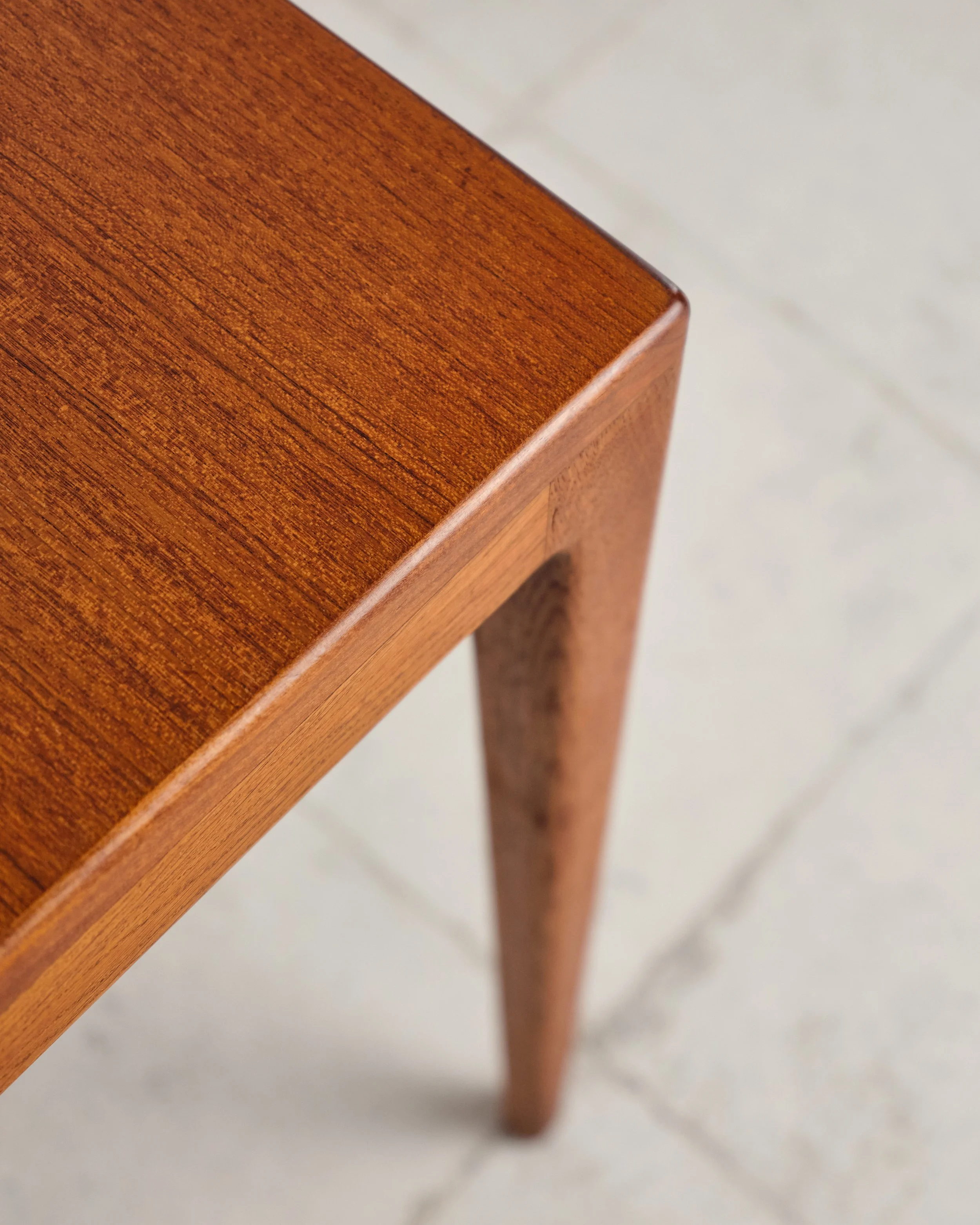 Tisch-table-hartmut-lohmeyer-wilkhahn-mid-century-modern-furniture-mucmodern-16.jpg