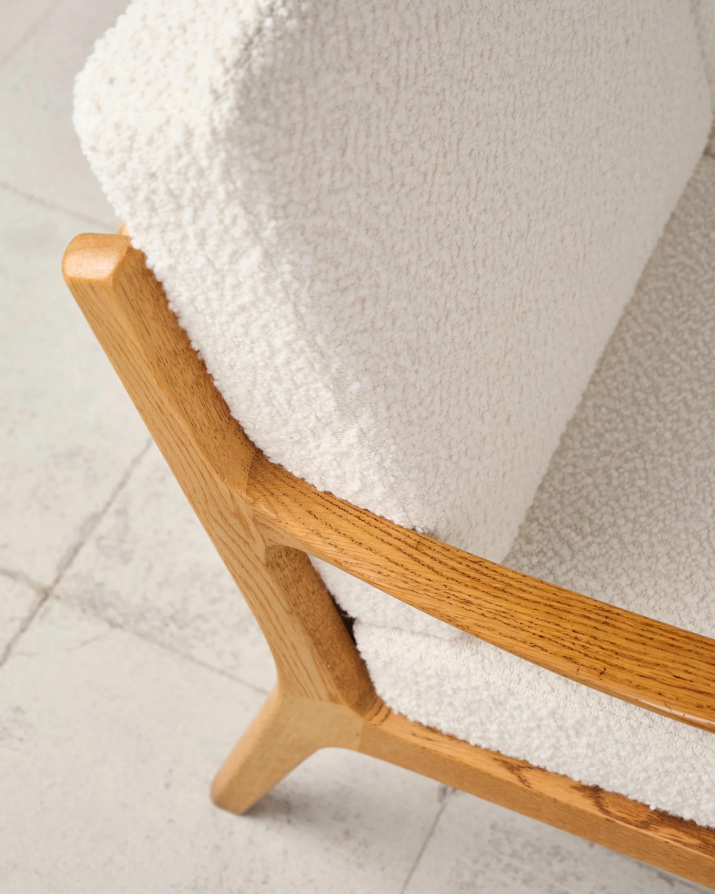 ole-wanscher-sofa-oak-eiche-white-mid-century-modern-furniture-mucmodern-12.jpg
