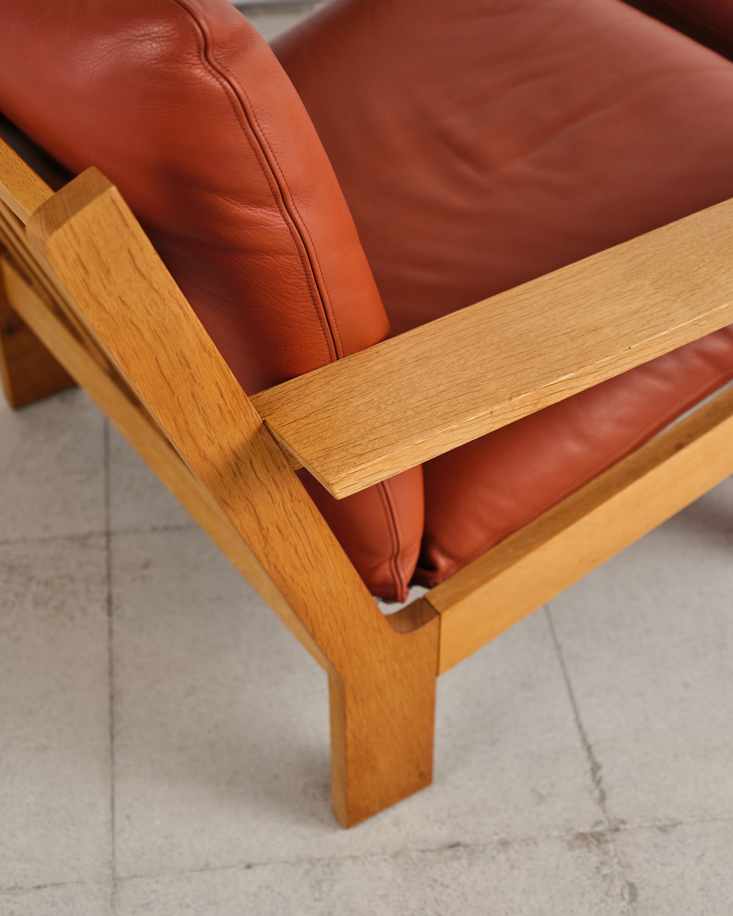 Tage-Poulsen-lounge-chairs-set-ottoman-mid-century-modern-furniture-mucmodern-23.jpg