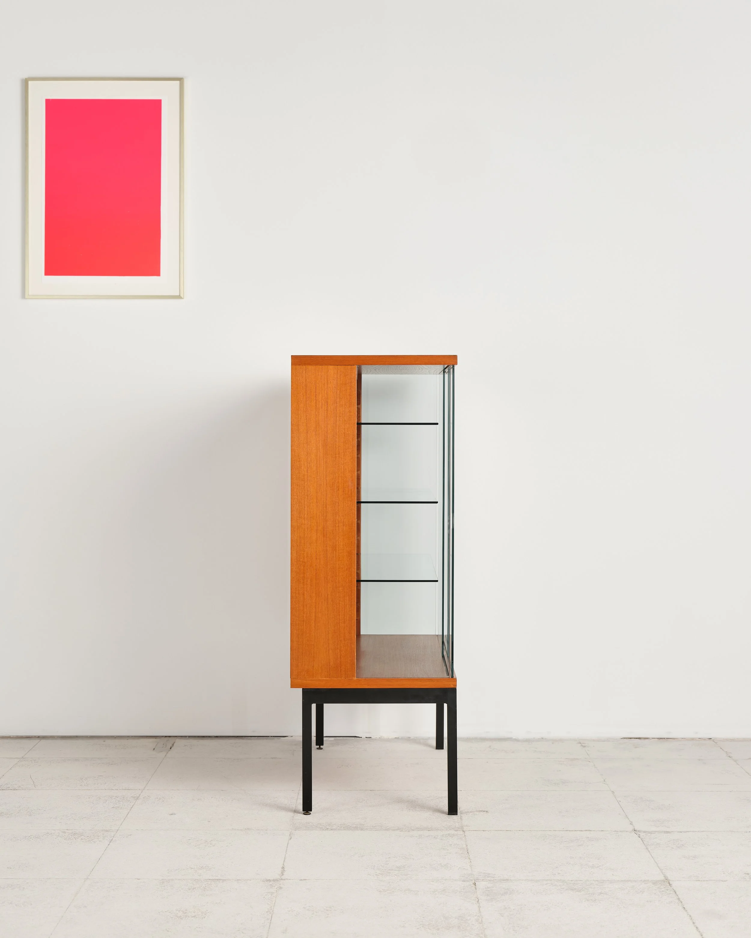 behr-dieter-waeckerlin-vitrine-glas-display-showcase-mid-century-modern-furniture-mucmodern-6.jpg