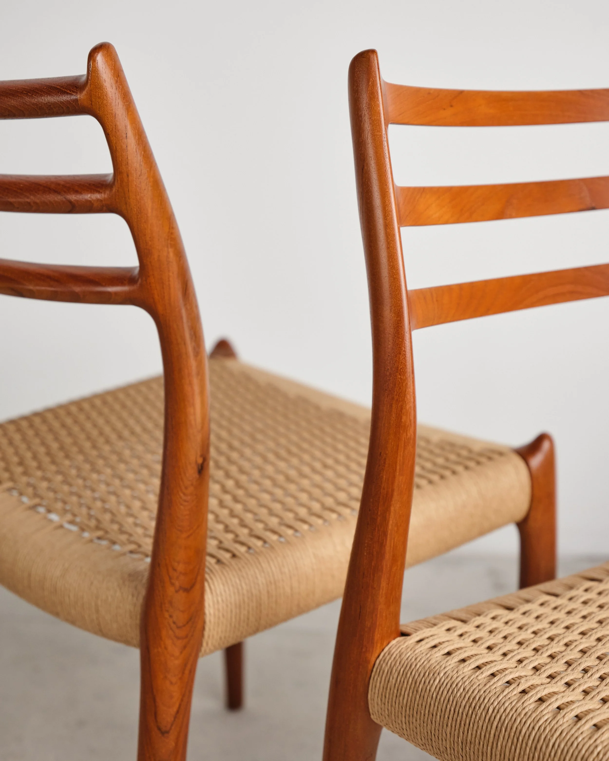 niels-moller-78-teak-chair-stuhl-set-mid-century-modern-furniture-mucmodern-14.jpg