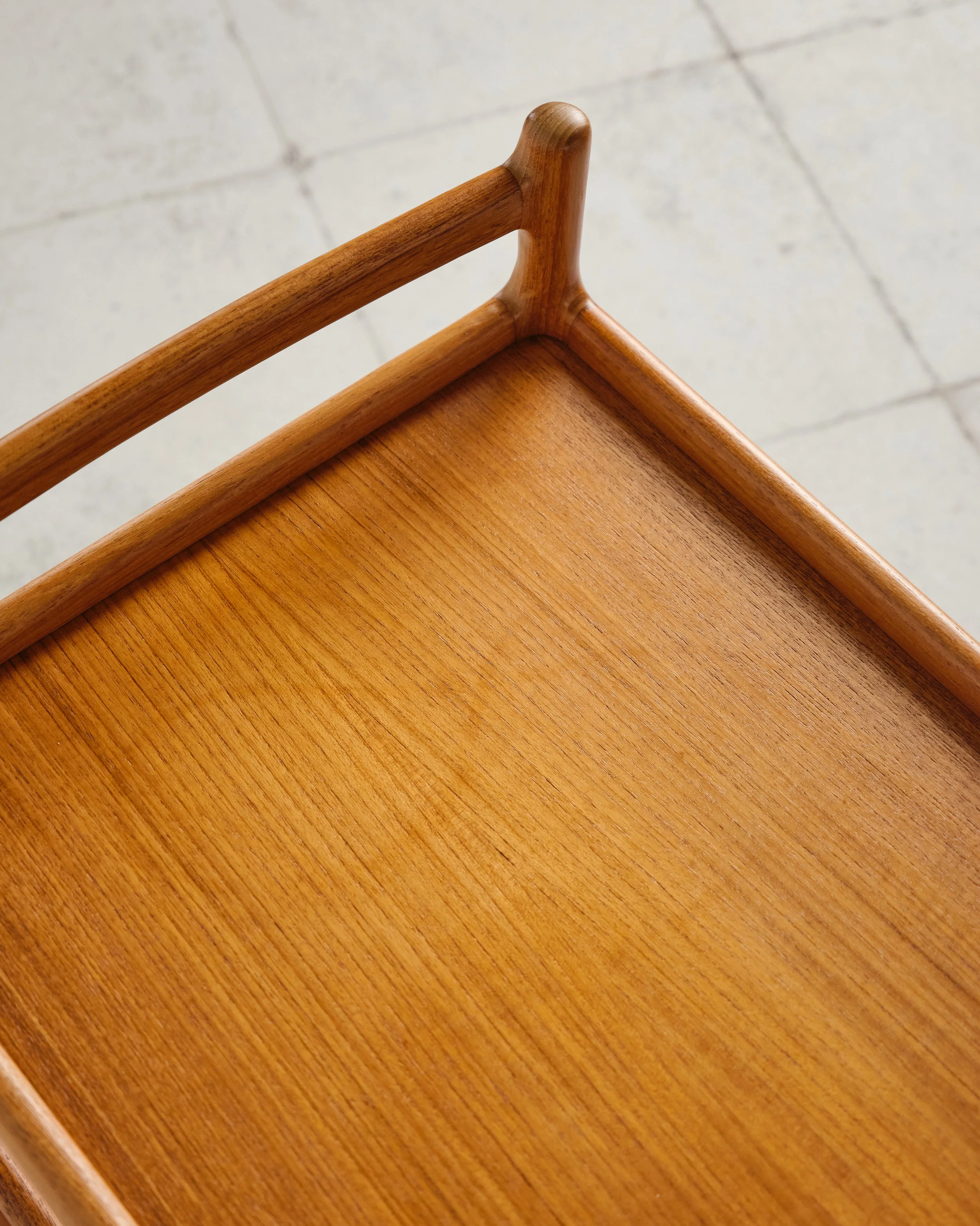 bar-cart-trolley-Johannes-andersen-silkeborg-mid-century-modern-furniture-mucmodern-18.jpg