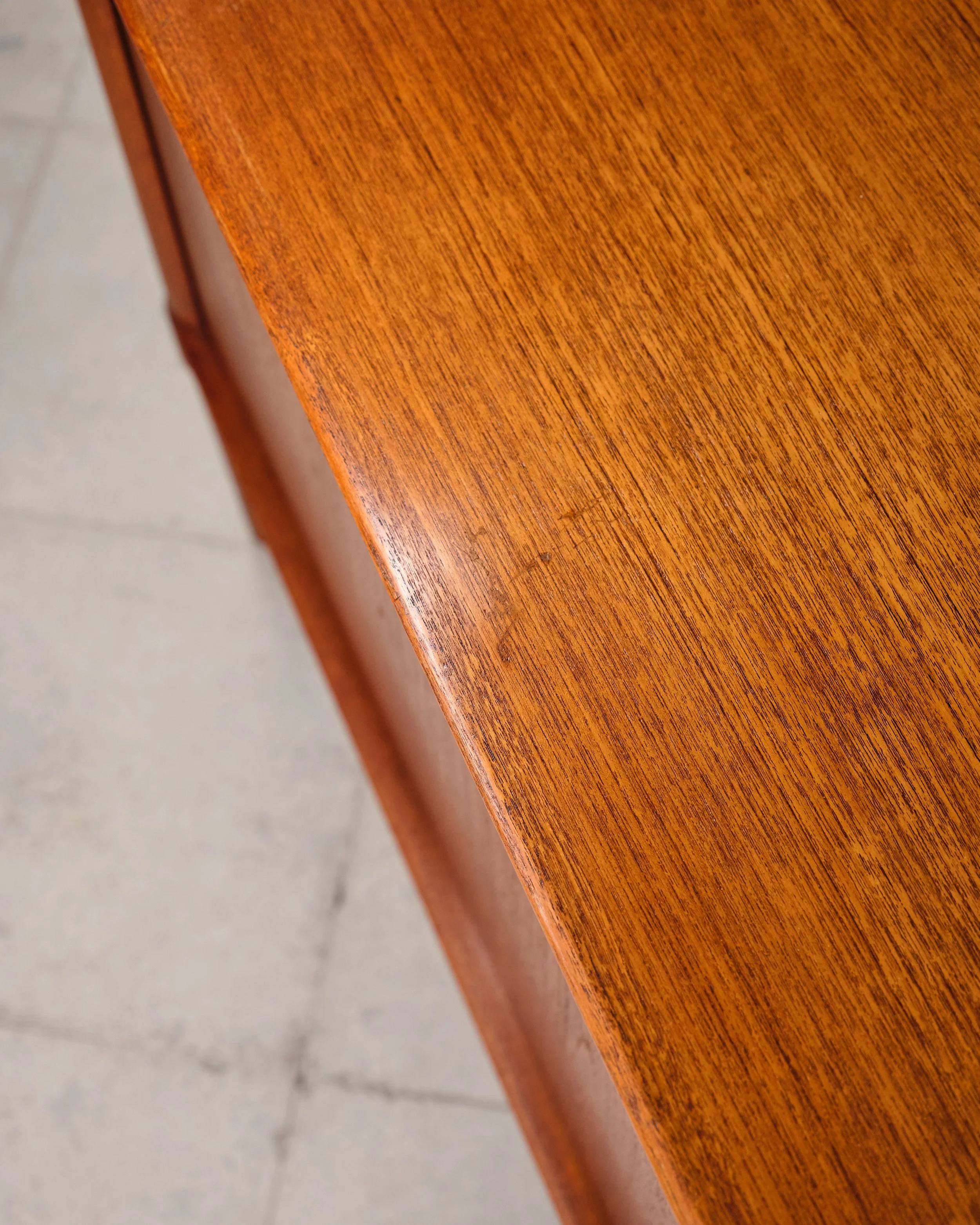 henry-w-klein-credenza-bramin-sideboard-teak-anrichte-mid-century-modern-furniture-mucmodern-37.jpg