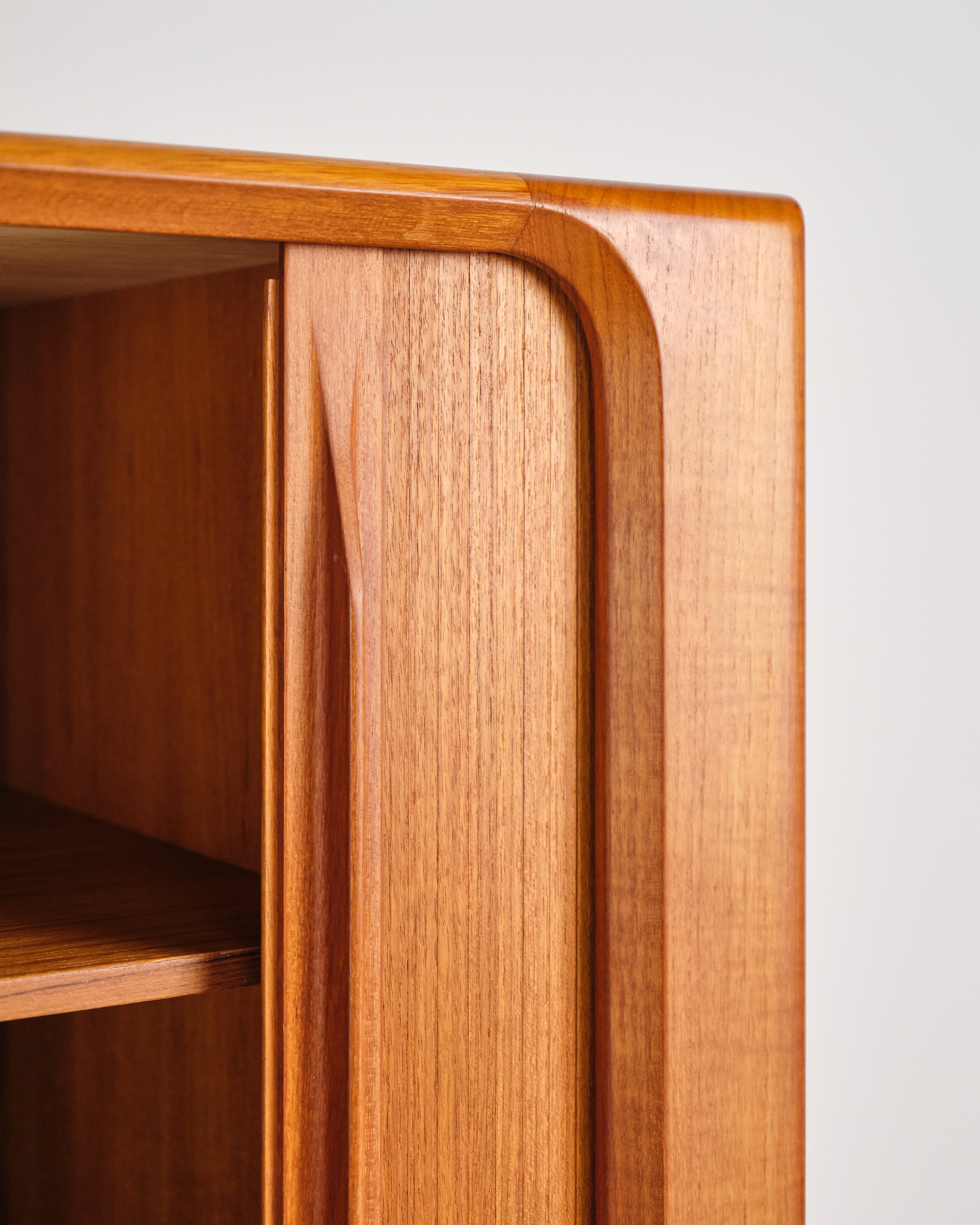 bernhard-pedersen-highboard-bps-mid-century-modern-furniture-mucmodern-33.jpg