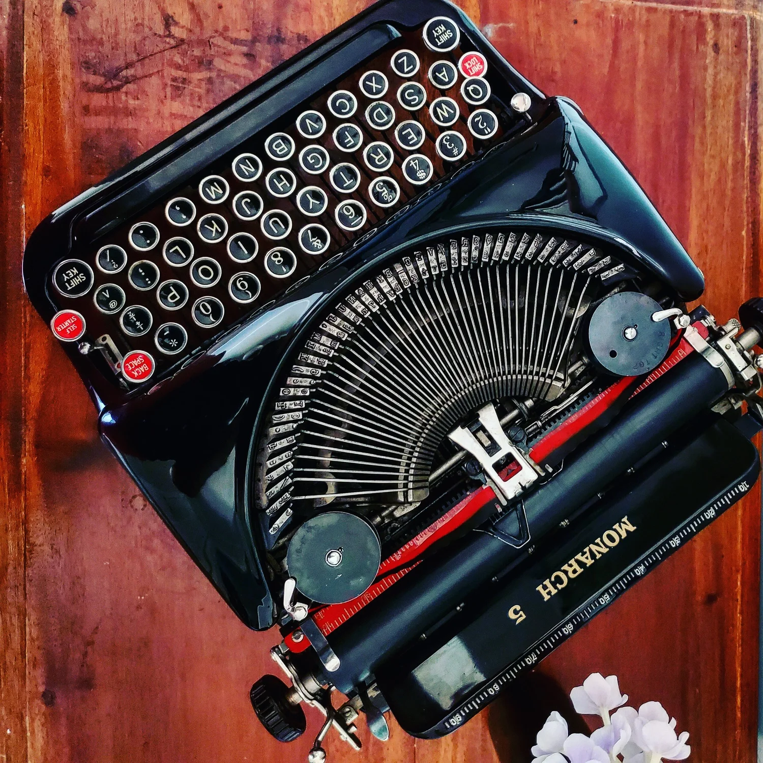 1940s Remington Model 5 Streamliner Typewriter | Gloss Black 