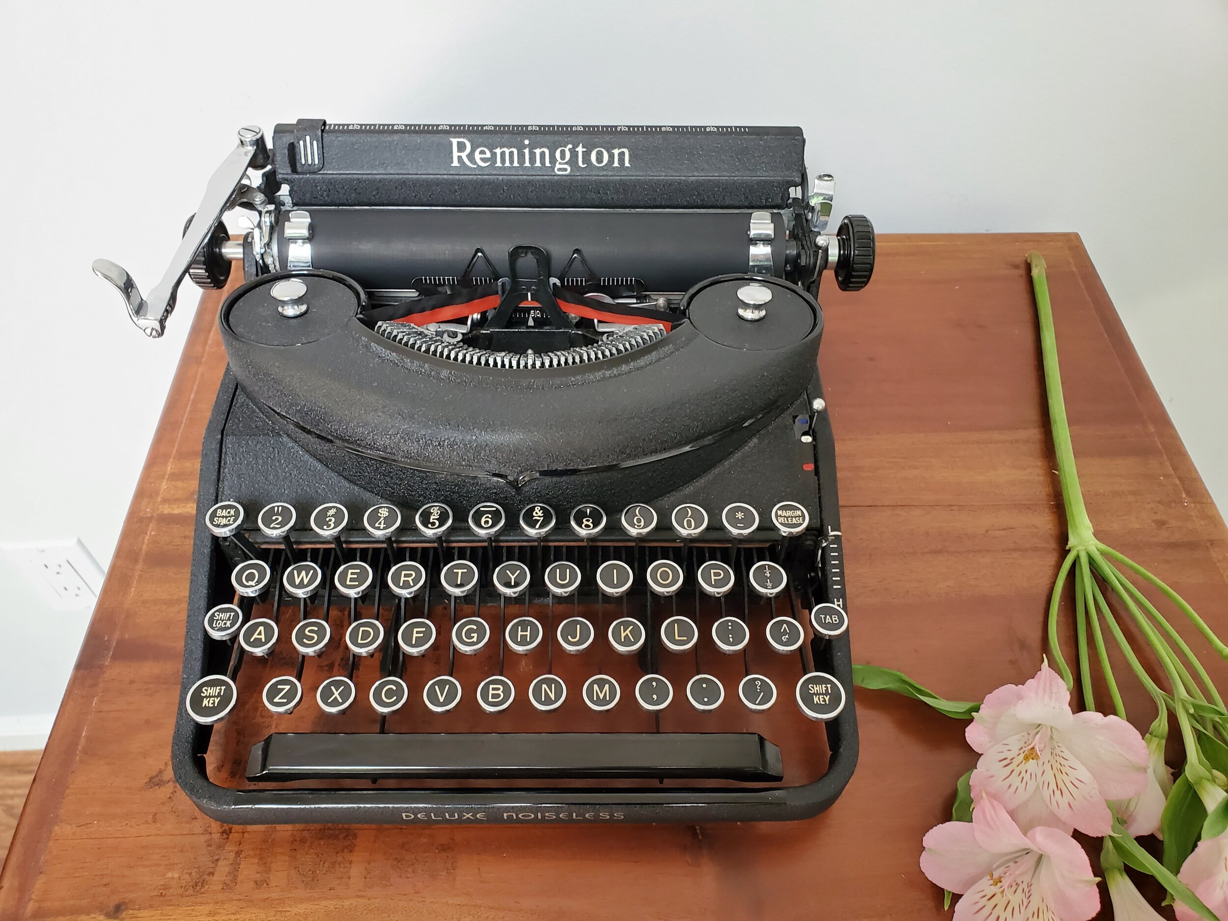 Buy 1938 Remington Noiseless Deluxe Typewriter - Classic Co.