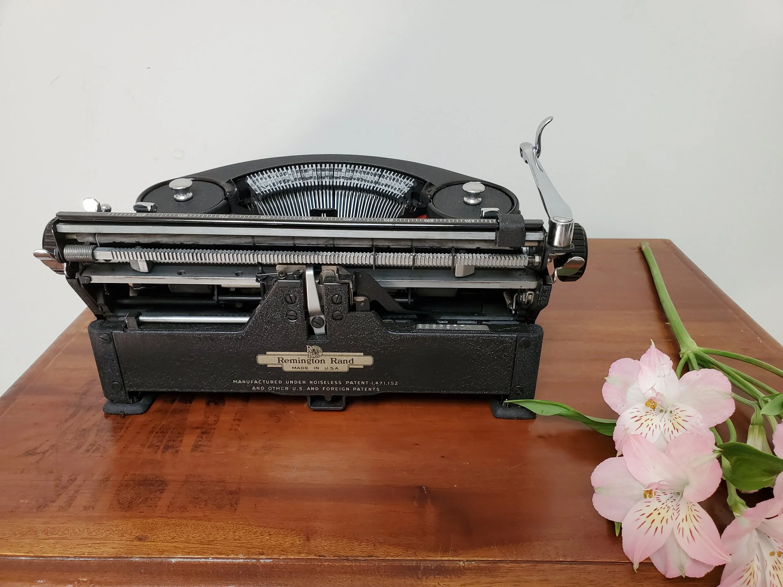 1938 Remington Noiseless Deluxe Typewriter | Hemingway's Choice