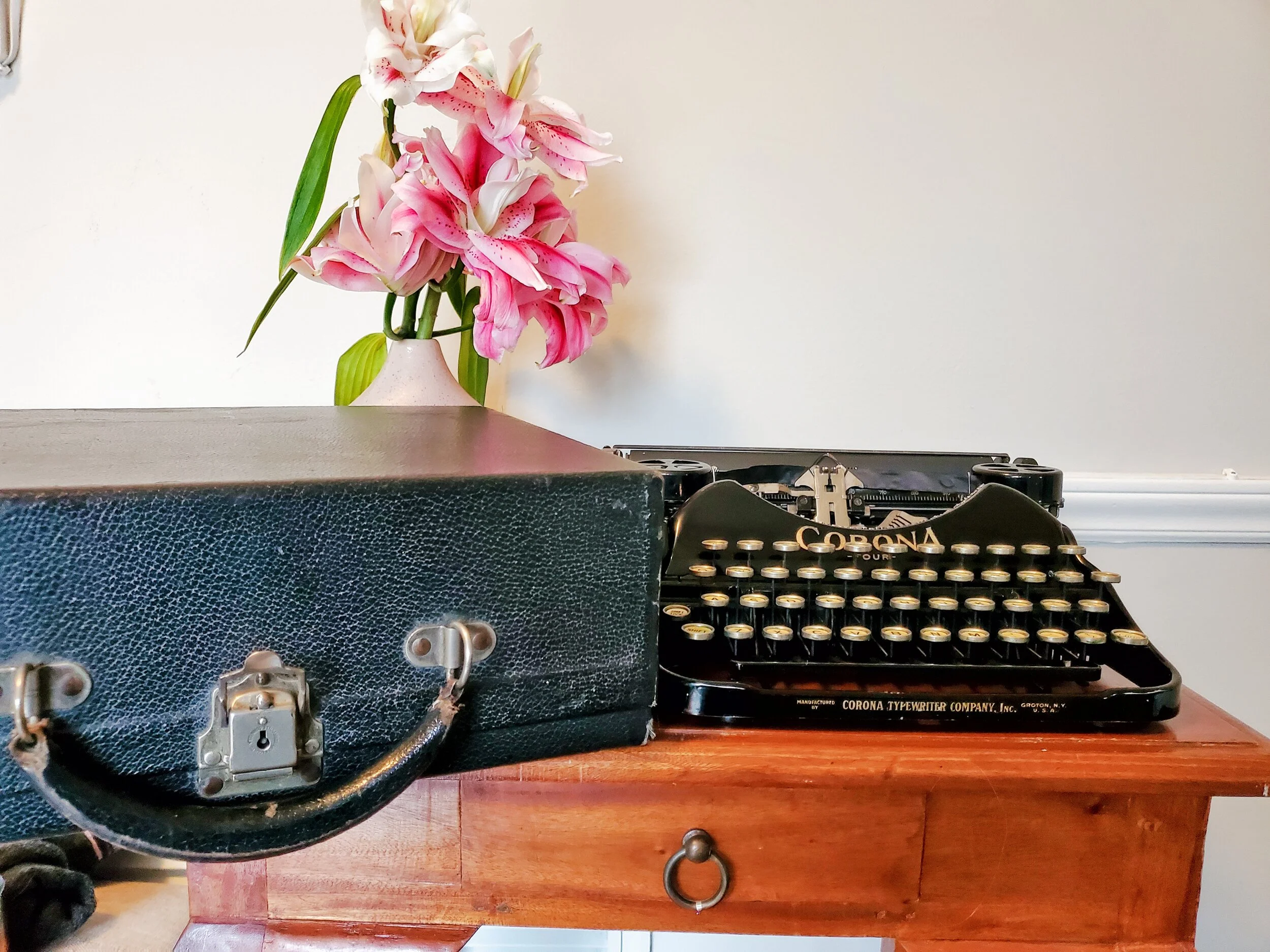Circa 1928 Corona Four vintage typewrter in stunning condition