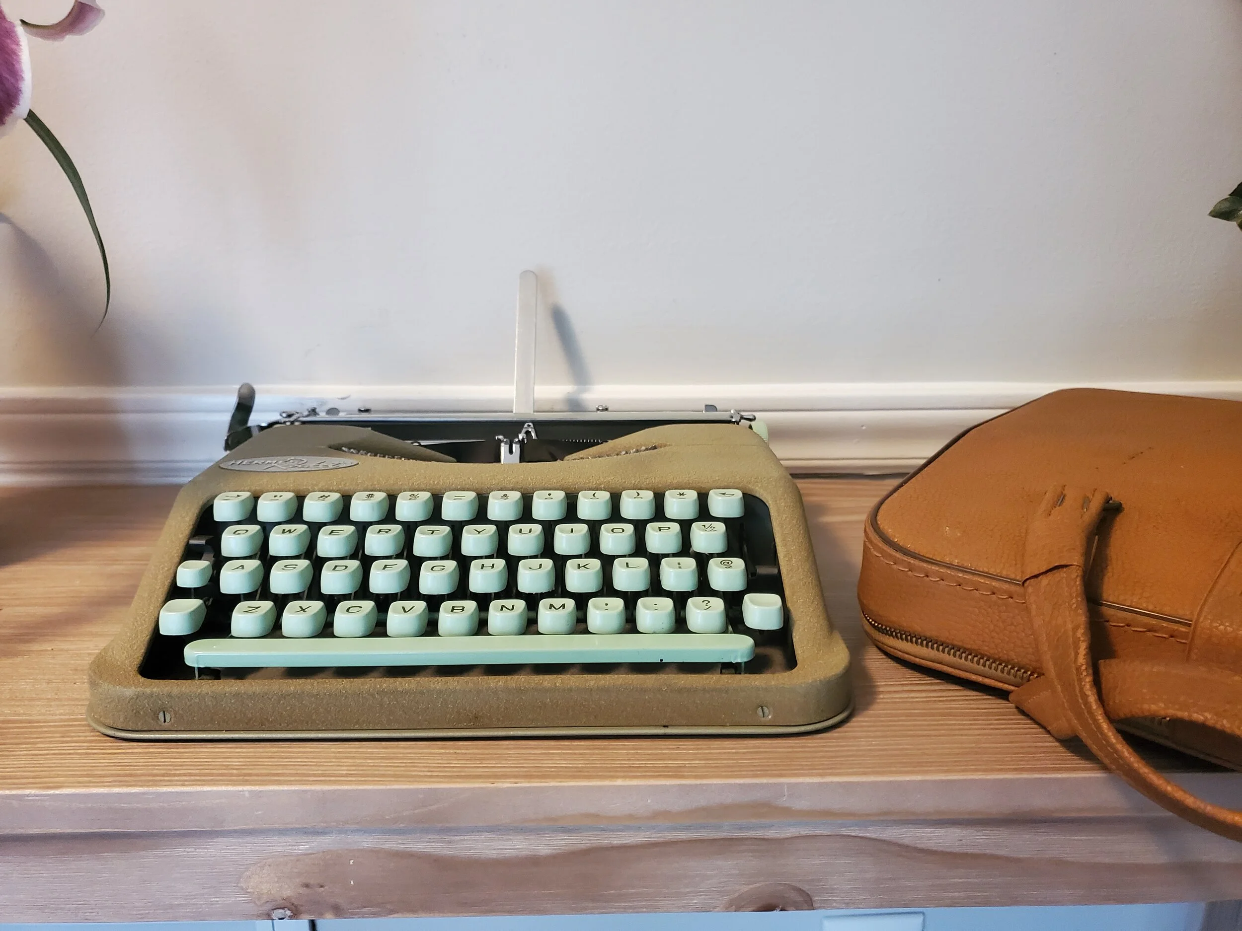 1956 Hermes Baby Typewriter with Case - Classic Quality