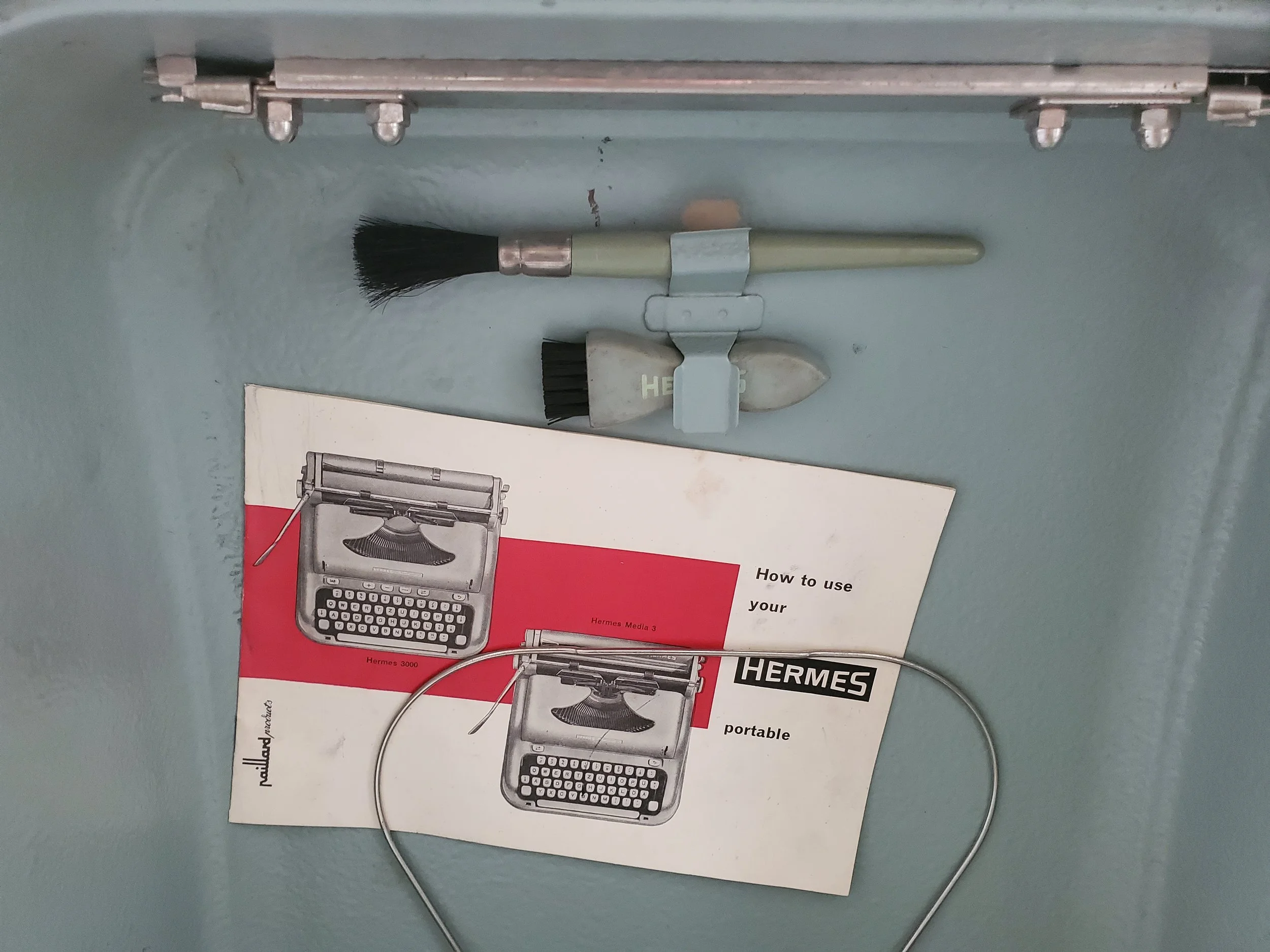 Hermes 3000 vintage typewriter with case and manual, serviced