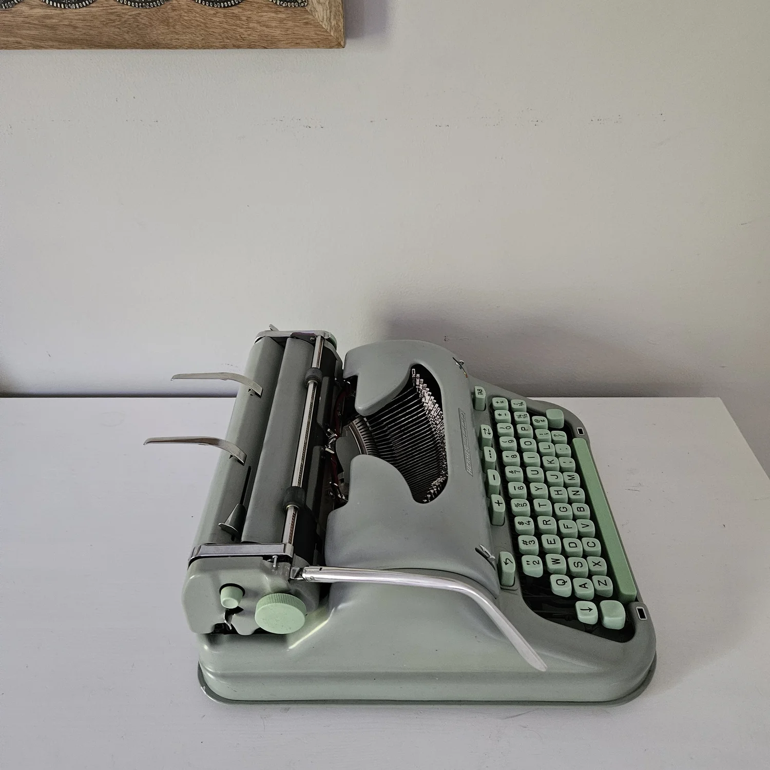 Hermes 3000 Vintage Typewriter: Serviced & Ready to Write
