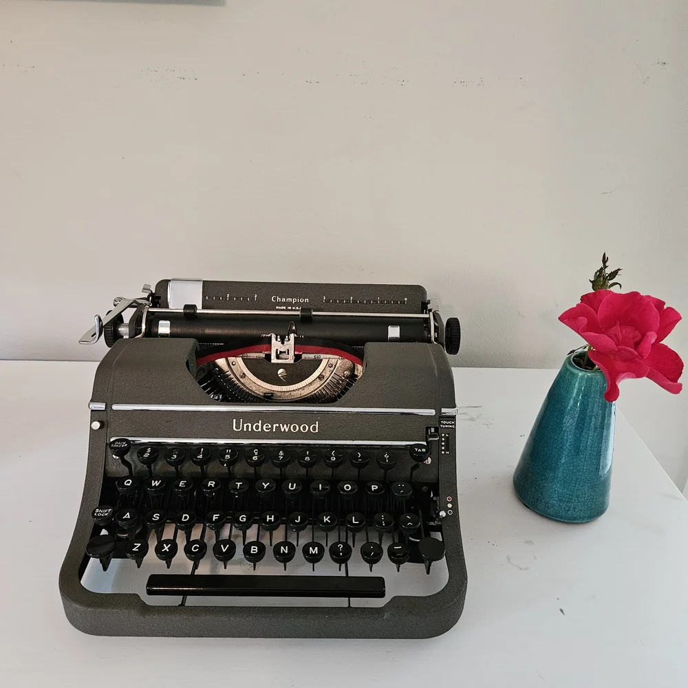 Circa 1948 Underwood Champion / Universal Working Vintage