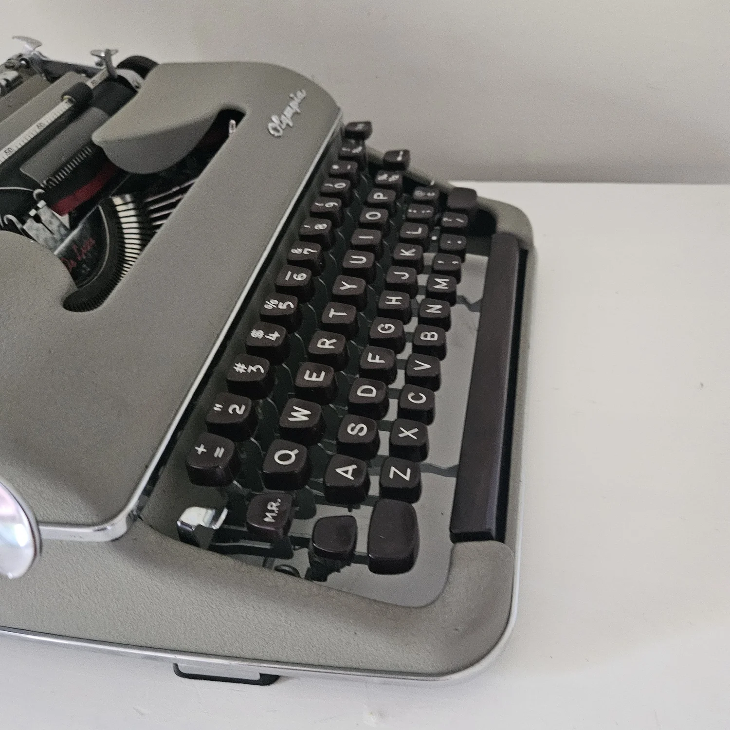 Olympia SM3 & SM4 Vintage Typewriters for Sale
