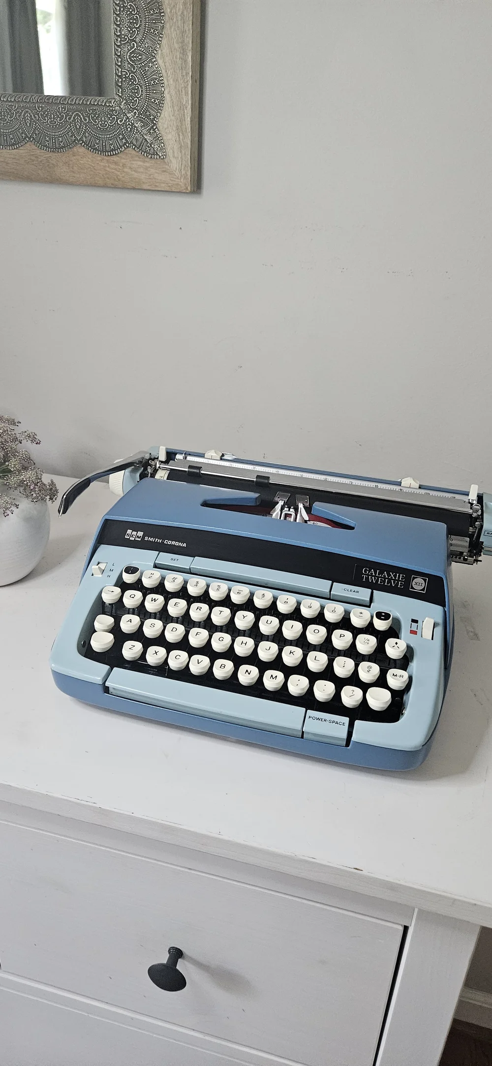 Smith Corona Galaxie Twelve Typewriter - Classic Co.