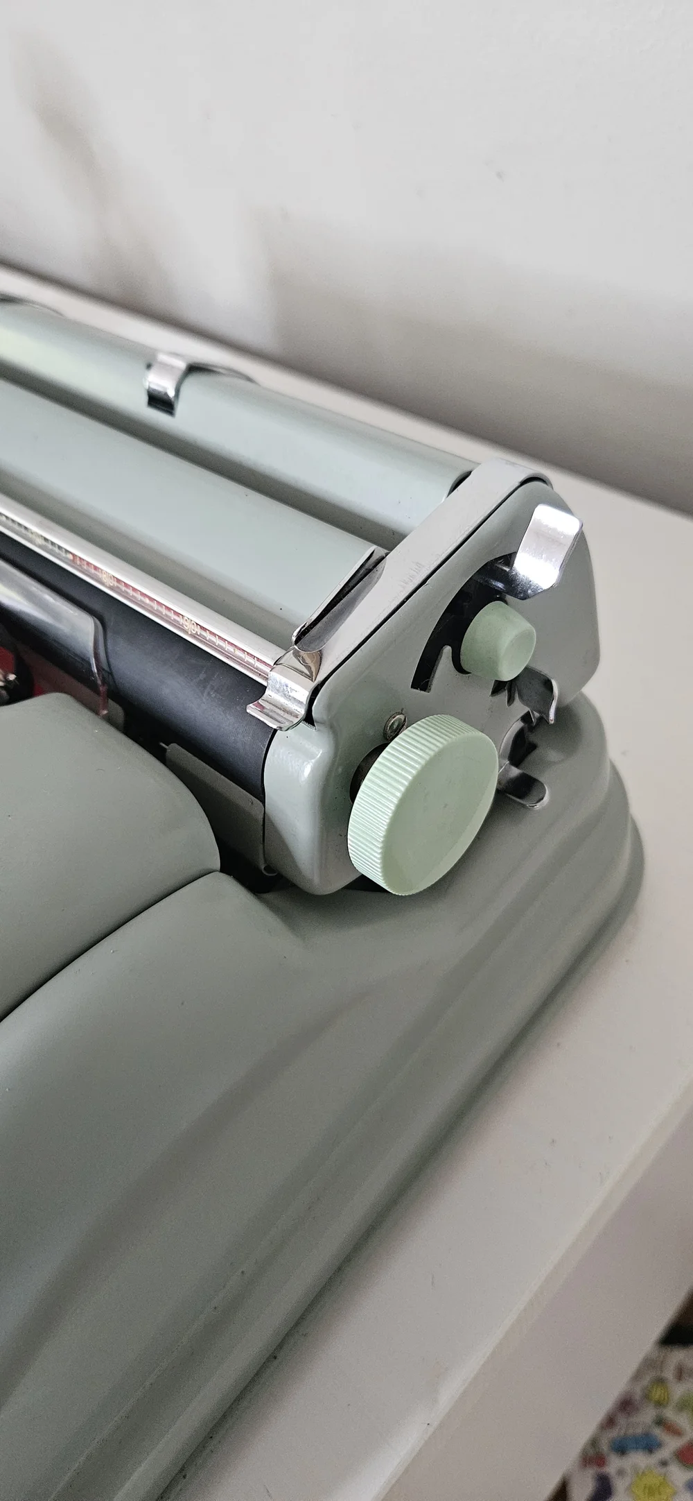 Hermes 3000 vintage typewriter with case and manual, serviced