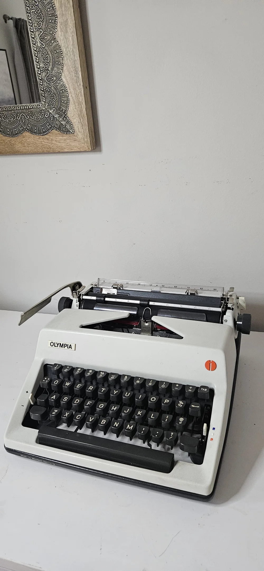 Circa 1970 Olympia SM9 Vintage Typewriter with Case — Classic