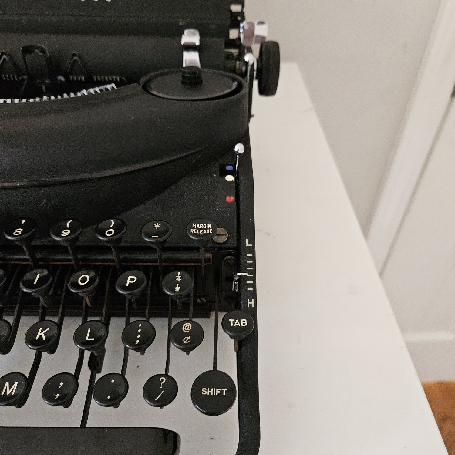 Remington Underwood Noiseless 77 Typewriter | Restored, Working