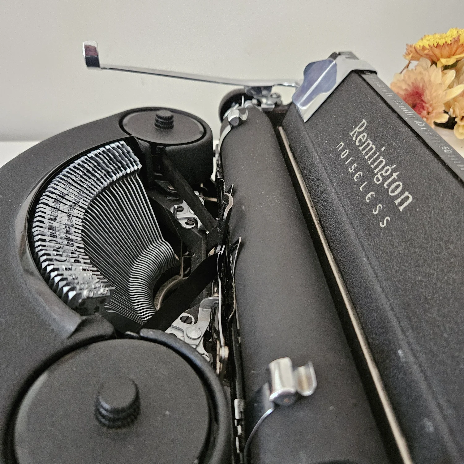 Remington Underwood Noiseless 77 Typewriter | Restored, Working