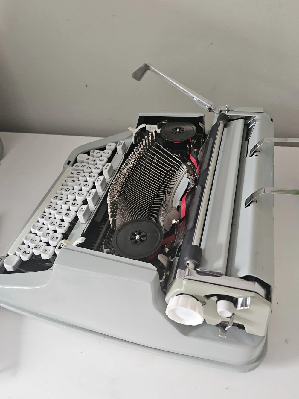 Stunning Circa 1967 Hermes 3000 with Case — Classic Typewriter Co.