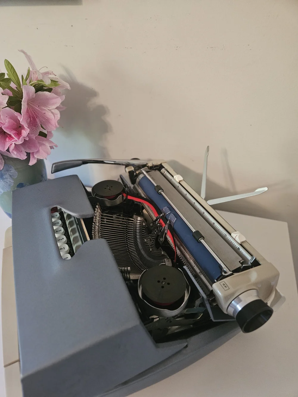 Circa 1964 Smith Corona Galaxie II with Case — Classic Typewriter Co.