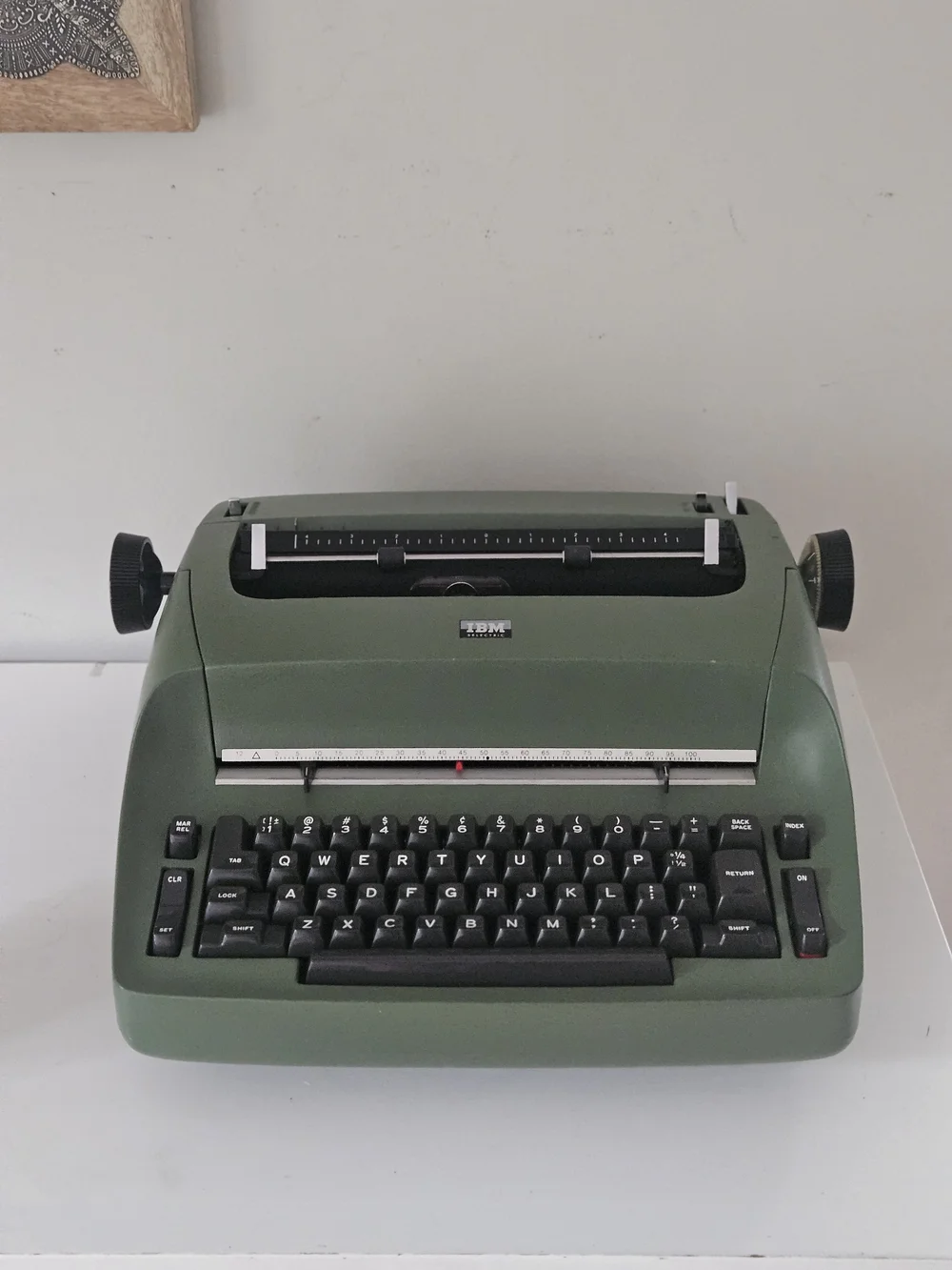 エレクトリックタイプライター Circa 1961 IBM Selectric 1 Electric Typewriter Model — Classic