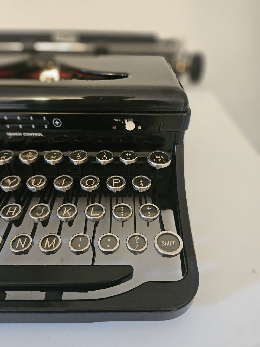 Circa 1936 Royal O Portable Typewriter — Classic Typewriter Co.