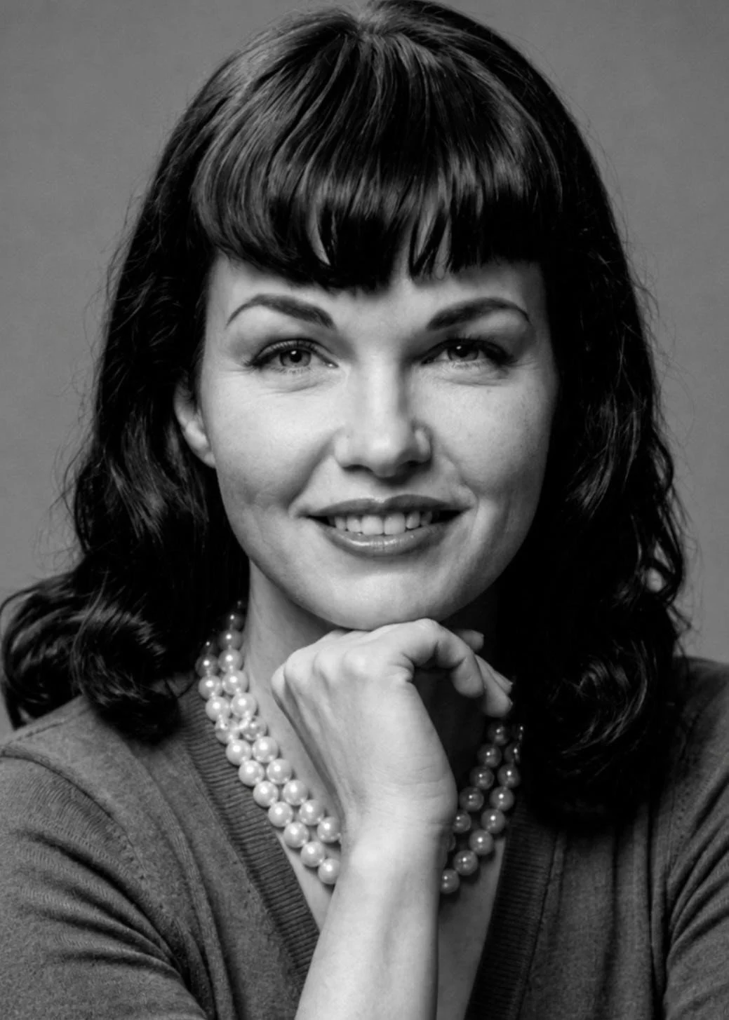 Bettie Portrait 2.jpg