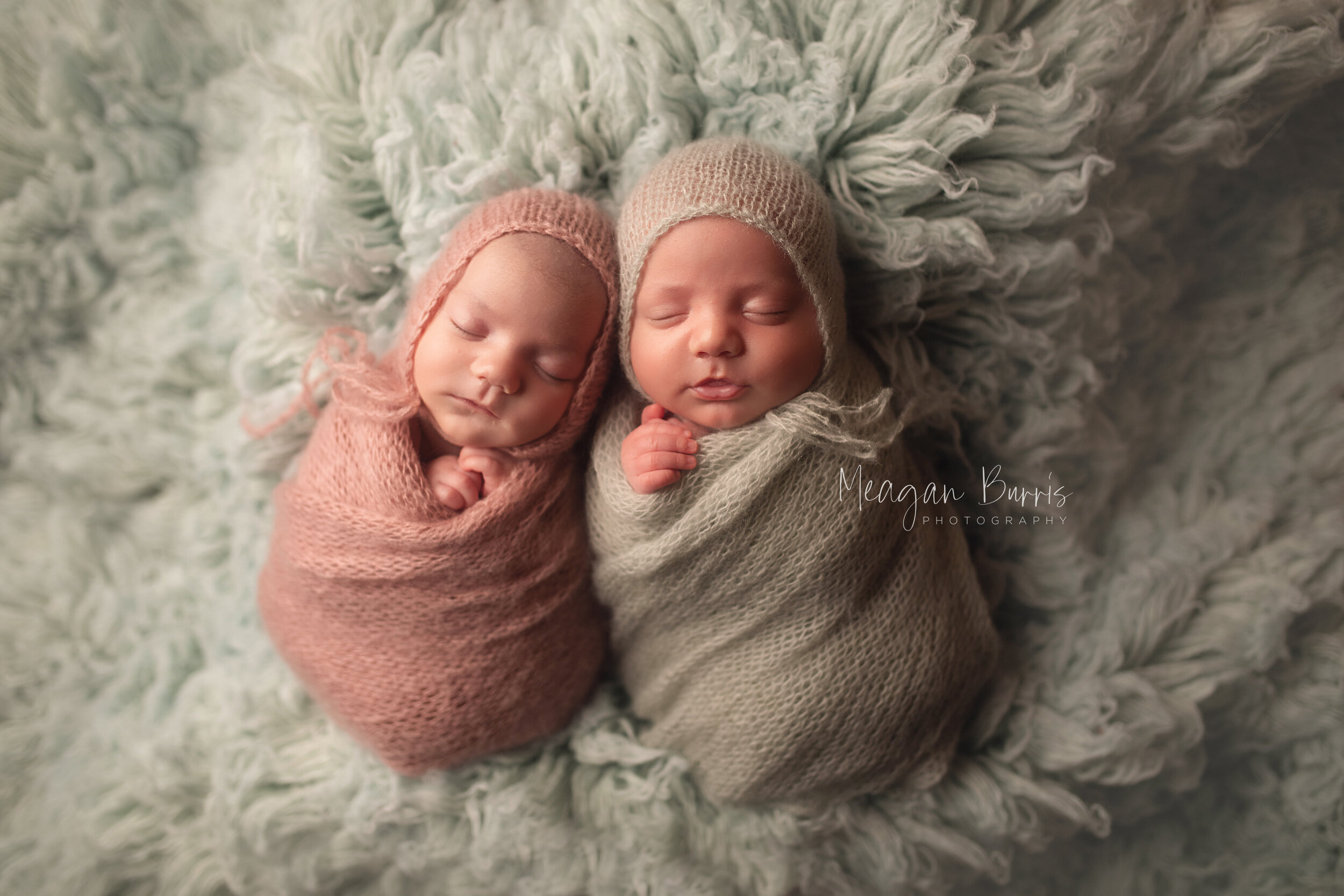 liam_and_anna kate_ fishers newborn photographer5.jpg