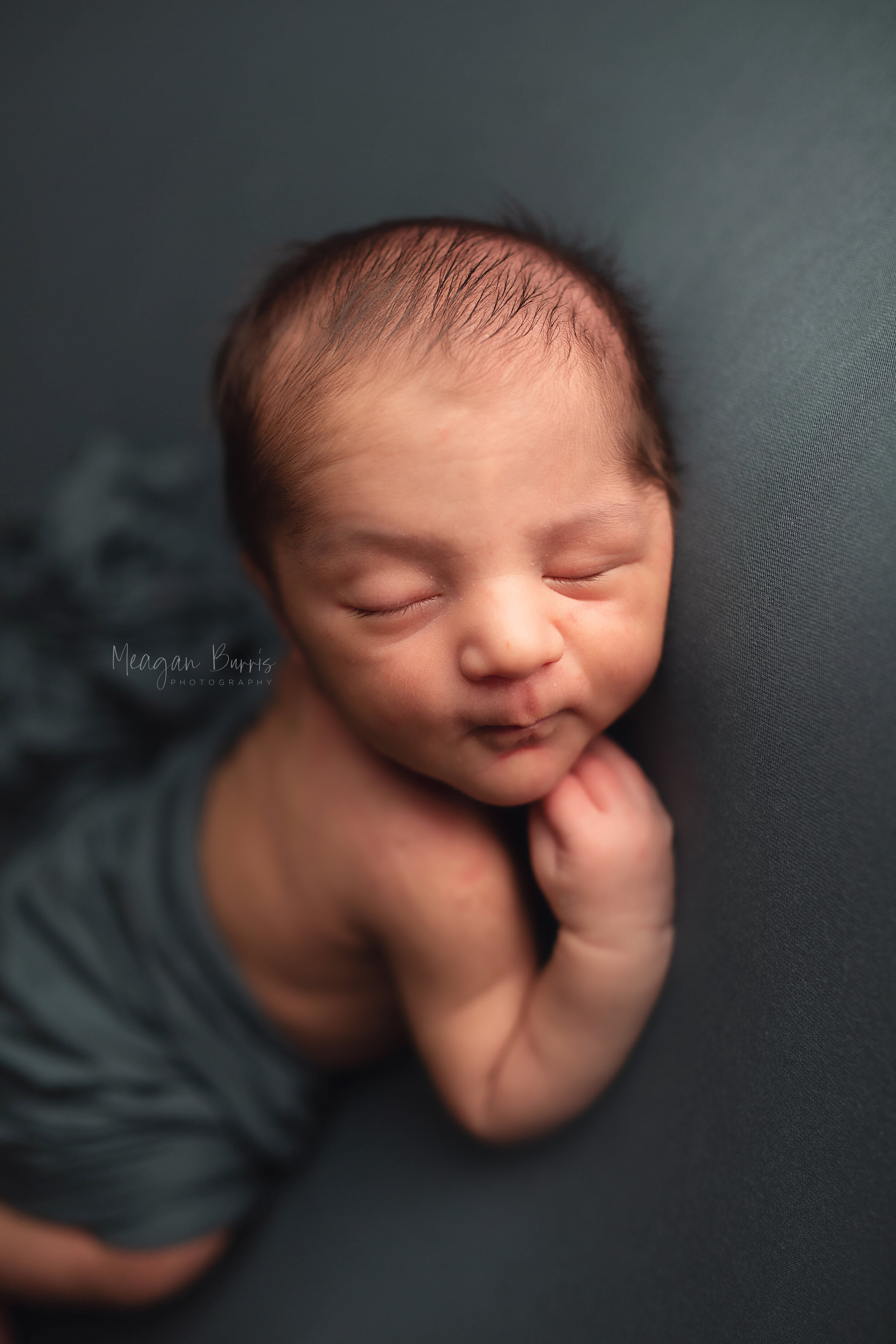 avi_ fishers newborn photographer4.jpg