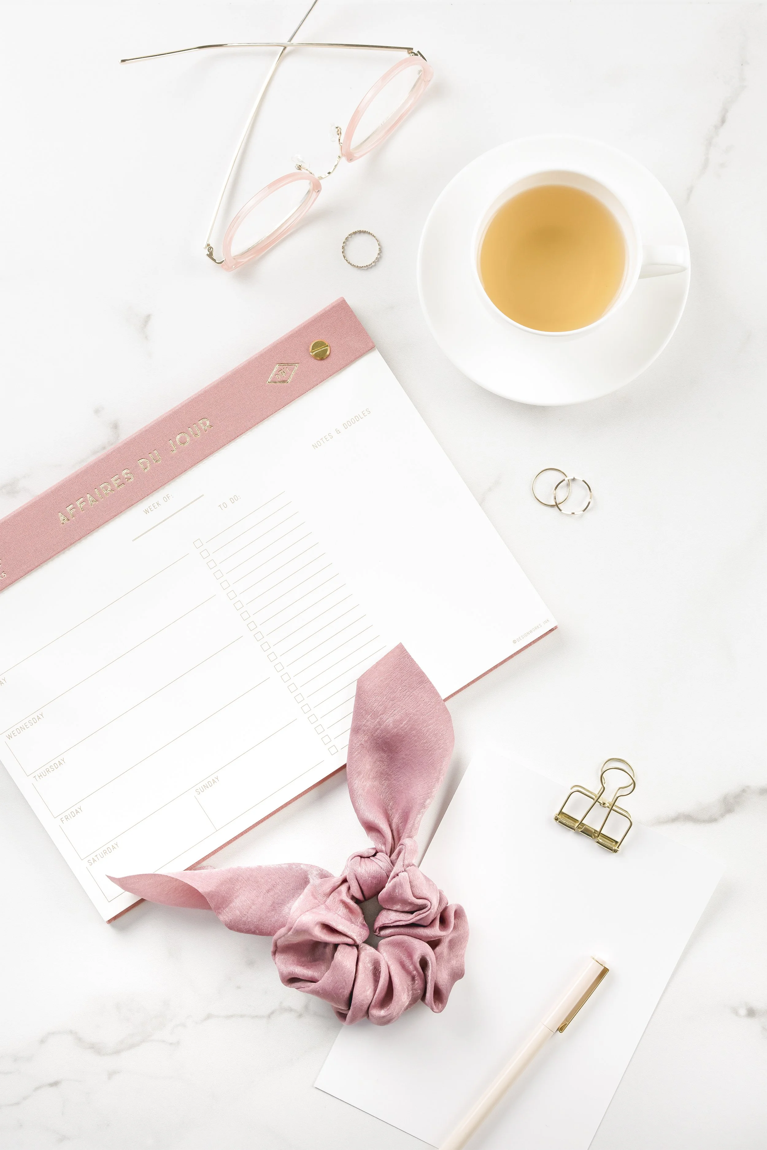 Toronto Graphic Designer Blogger — Helloo SamSam Designs