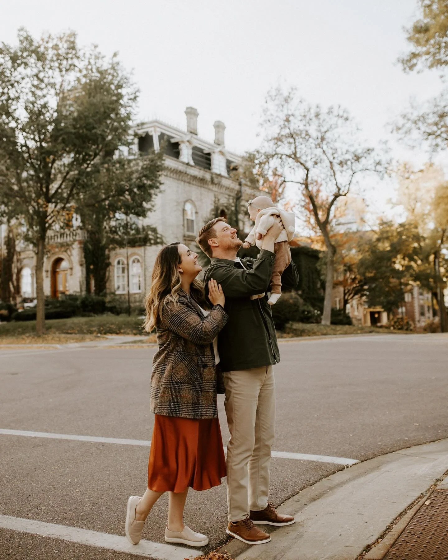 fall sessions are right around the corner! 🤩🍁🍂